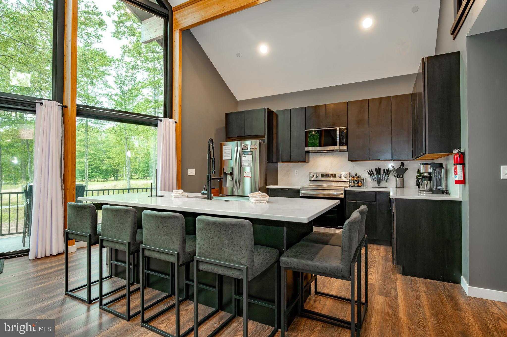 SANDY SHORES ESTATES - Residential