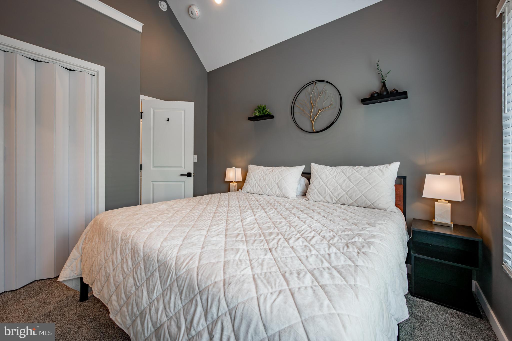 SANDY SHORES ESTATES - Residential