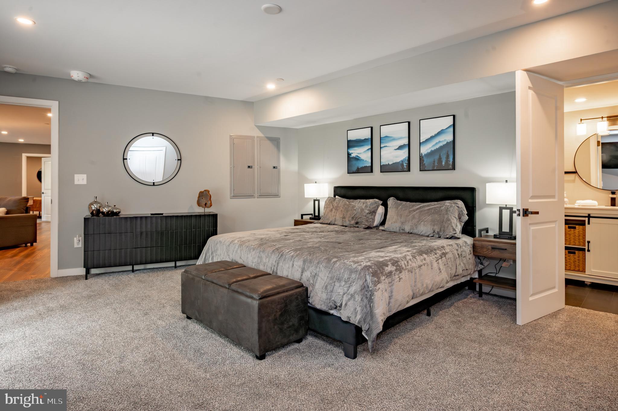 SANDY SHORES ESTATES - Residential