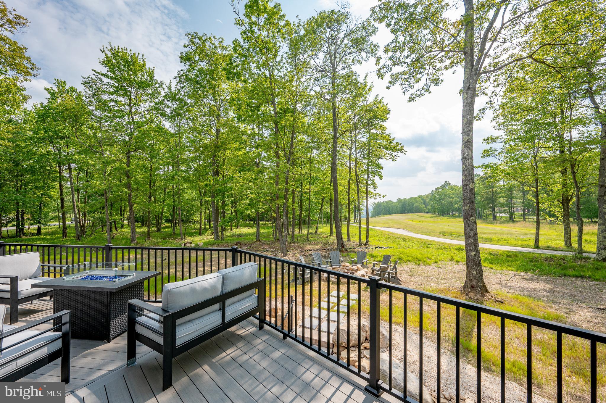 SANDY SHORES ESTATES - Residential