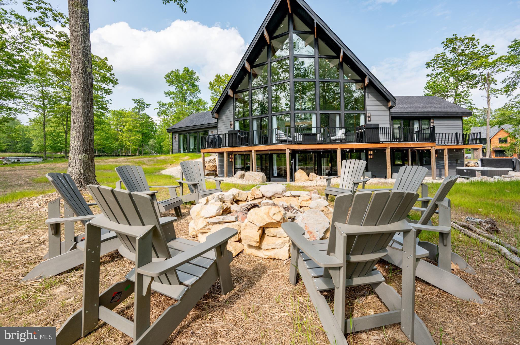 SANDY SHORES ESTATES - Residential