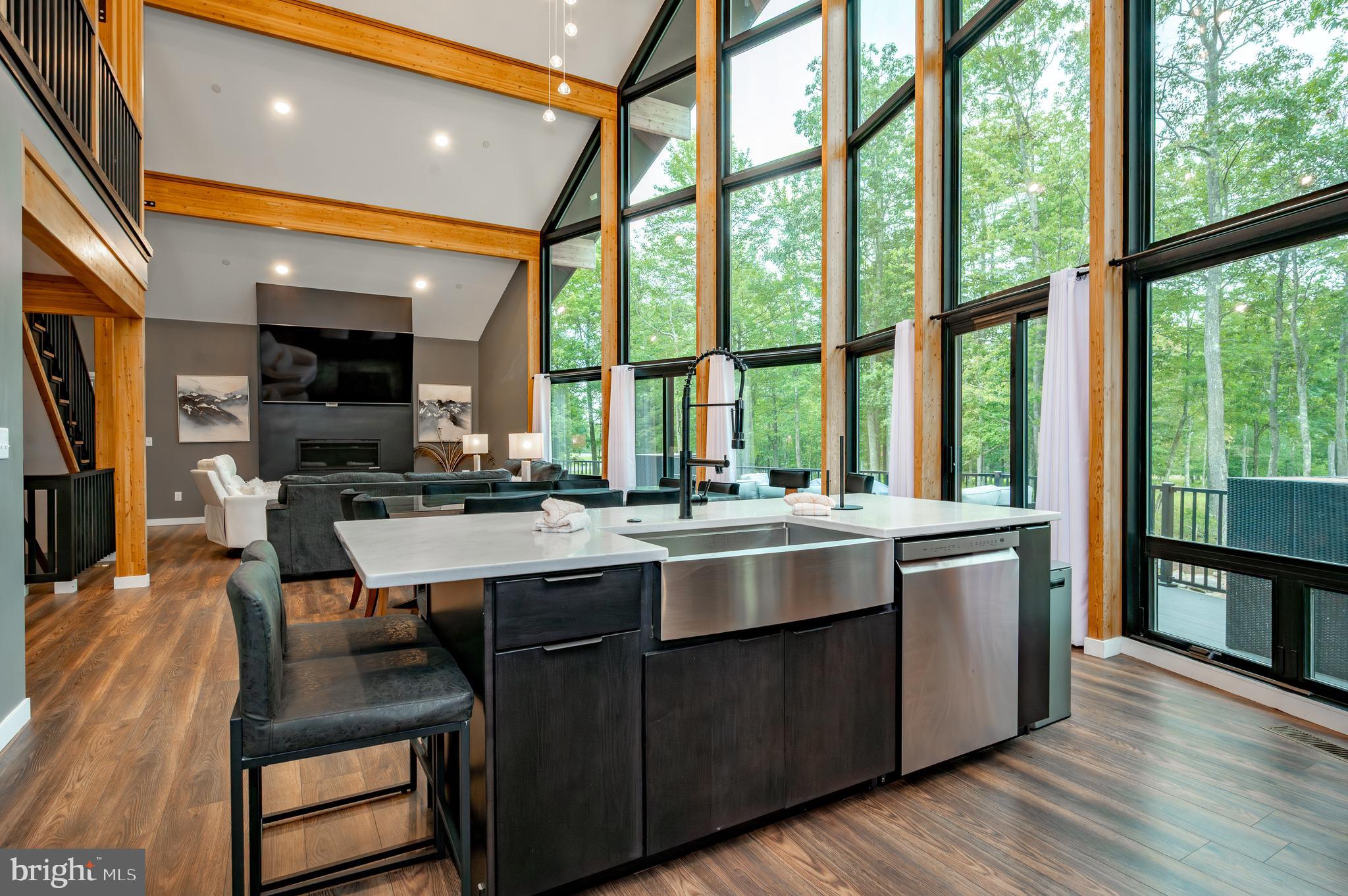 SANDY SHORES ESTATES - Residential