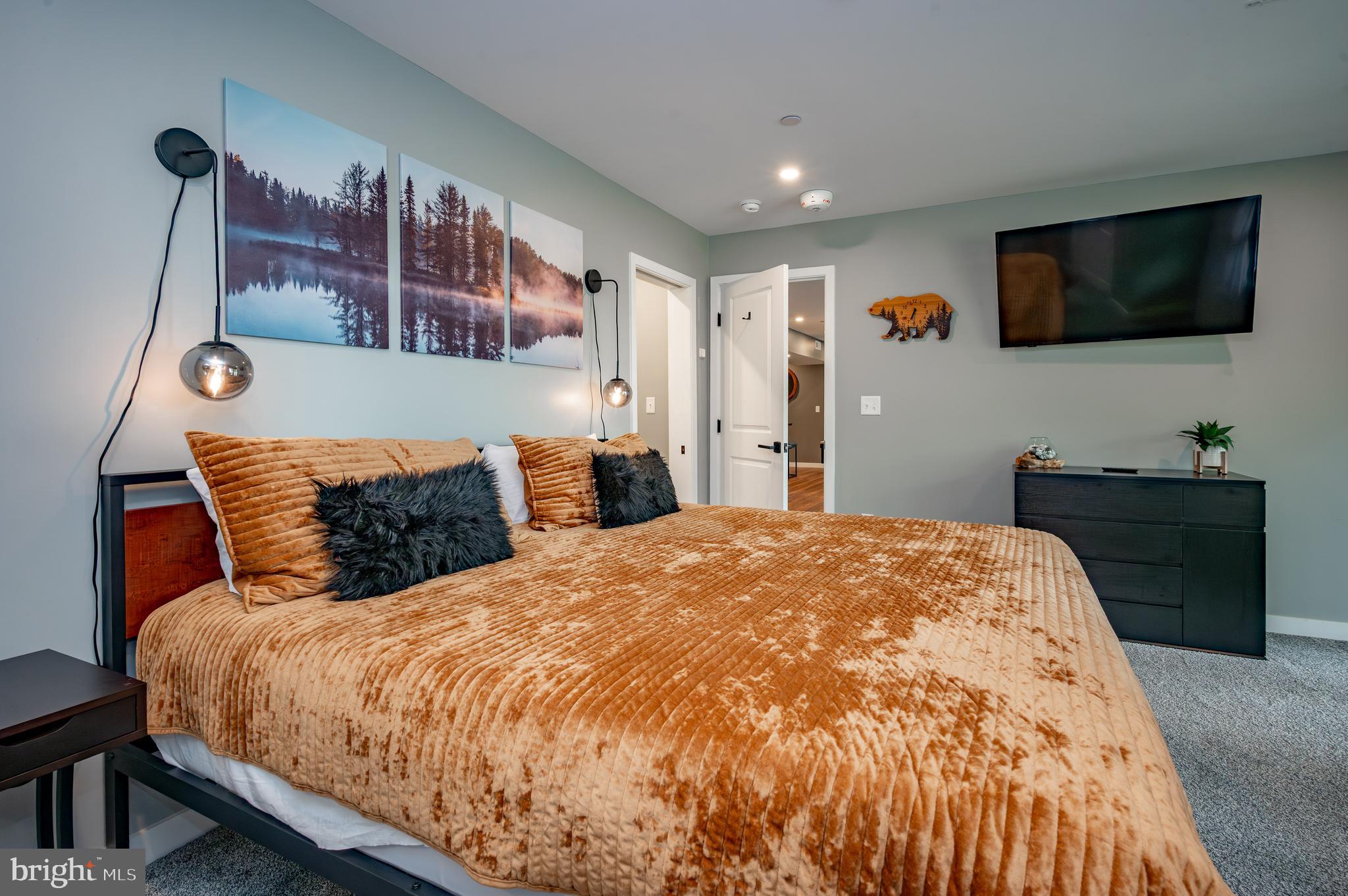 SANDY SHORES ESTATES - Residential