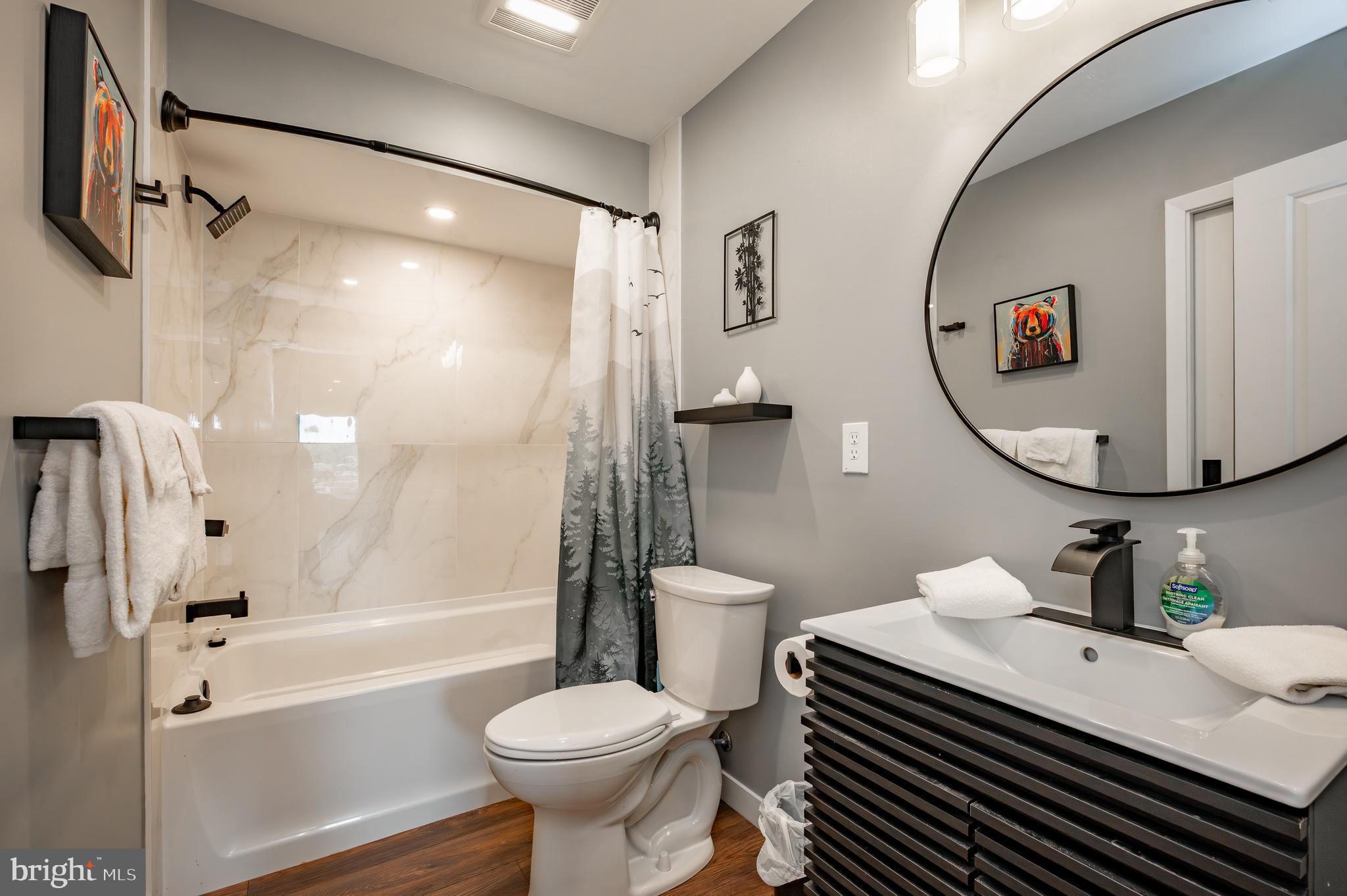 SANDY SHORES ESTATES - Residential