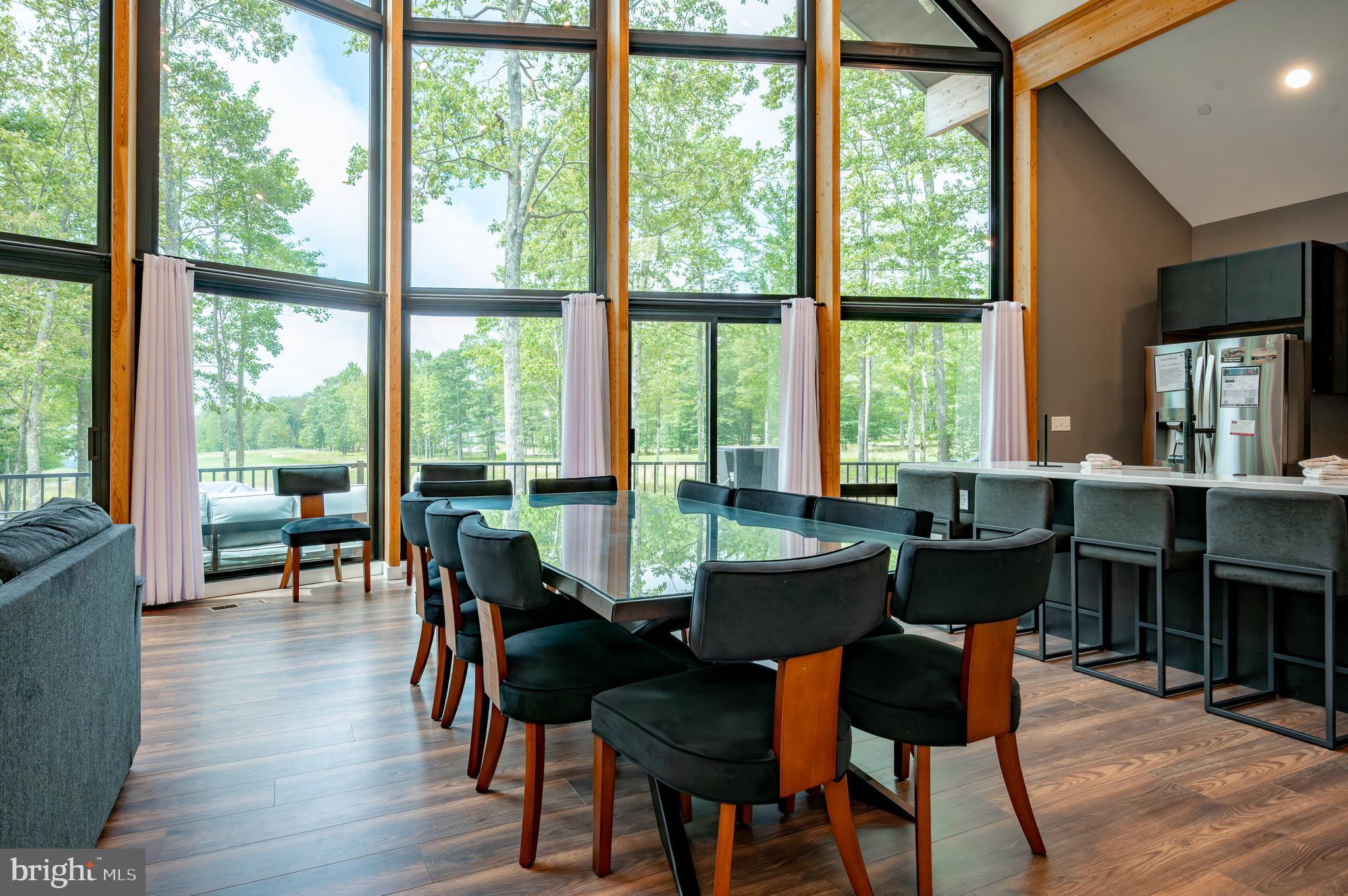 SANDY SHORES ESTATES - Residential