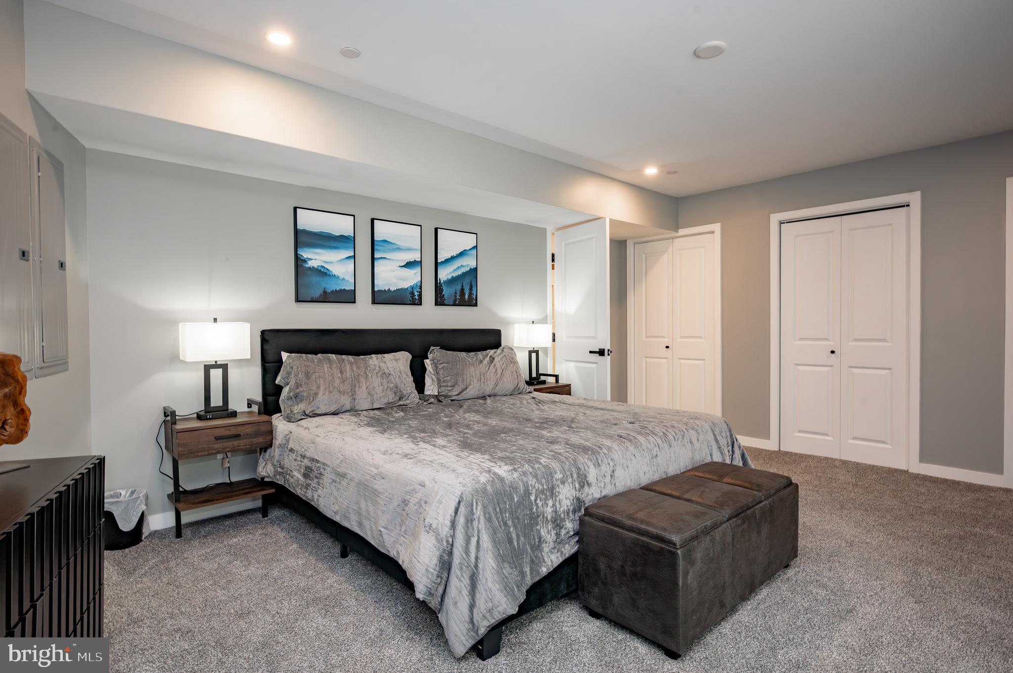 SANDY SHORES ESTATES - Residential