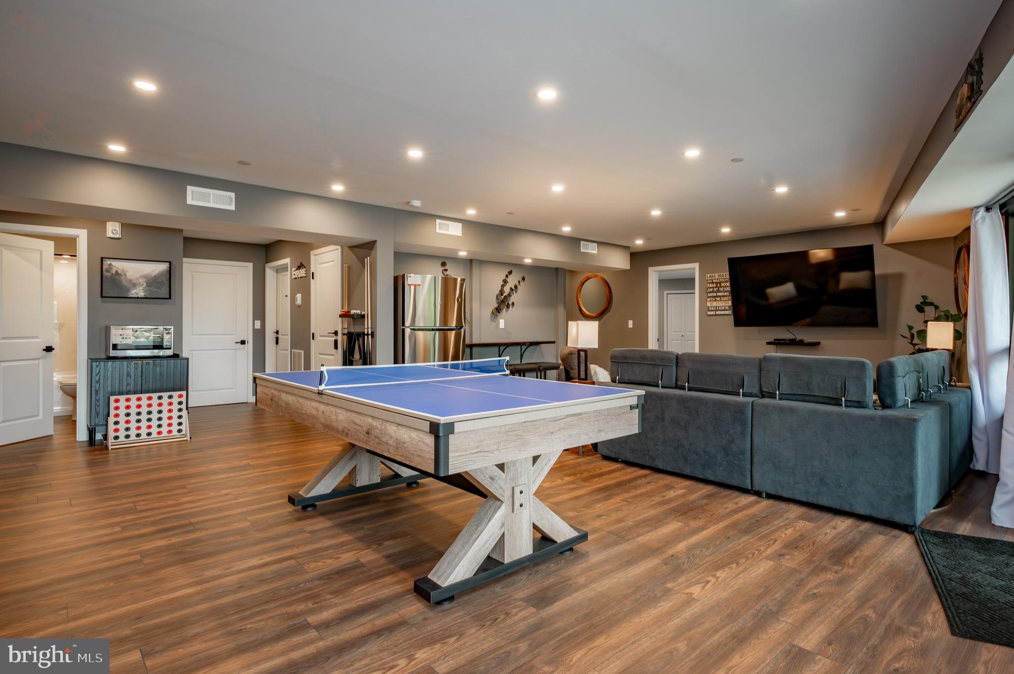 SANDY SHORES ESTATES - Residential