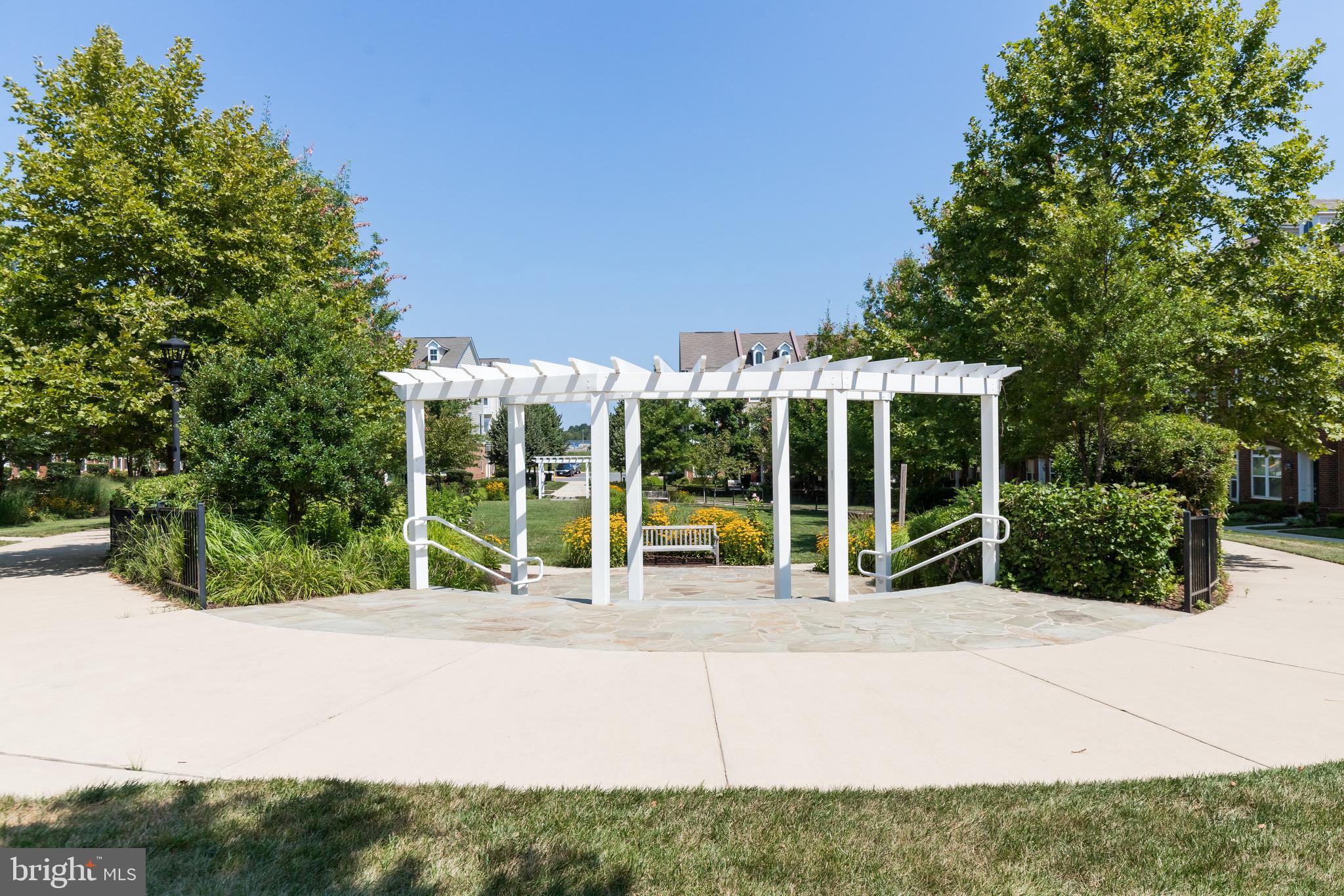 METROWEST - Residential