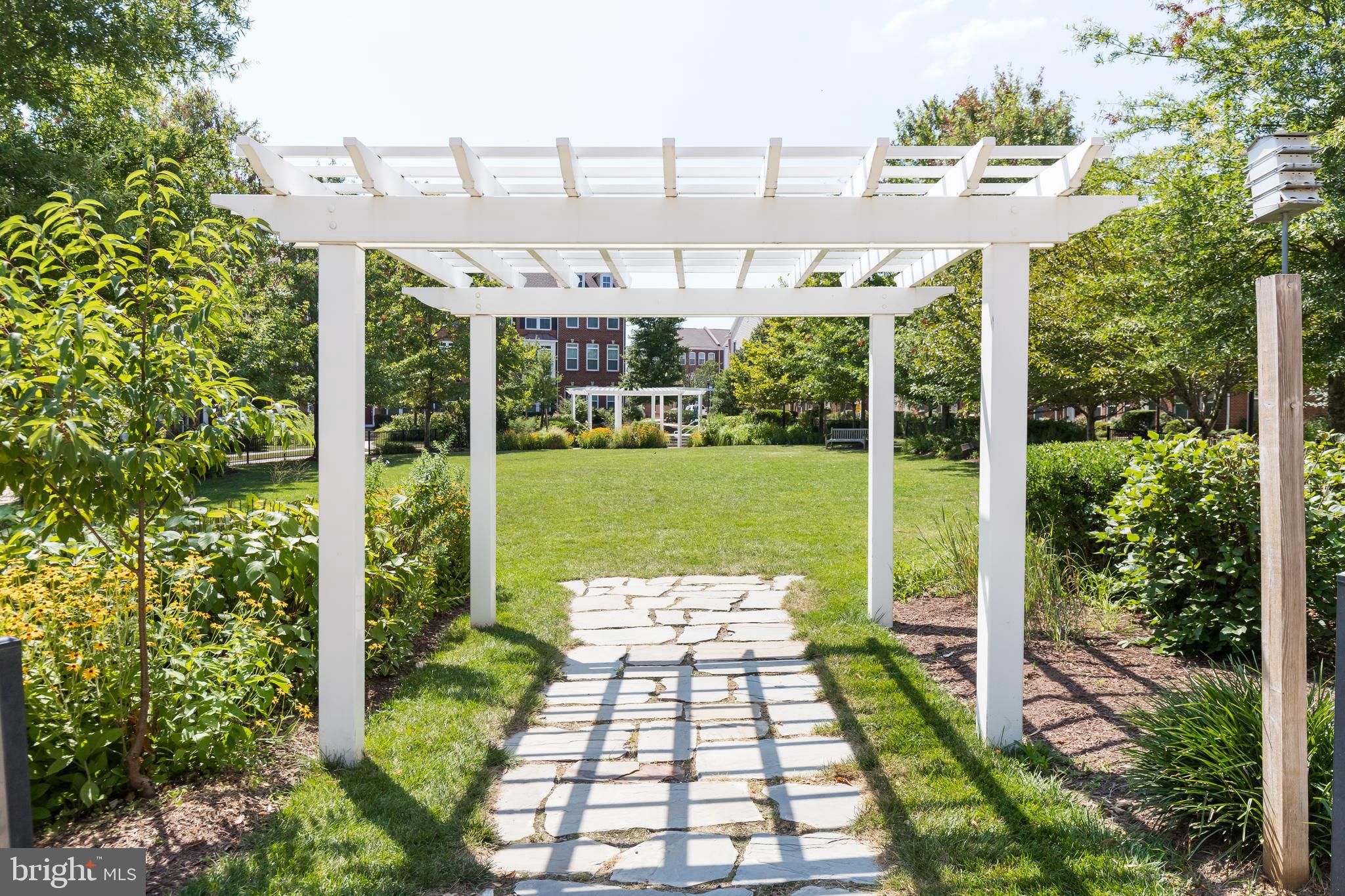 METROWEST - Residential