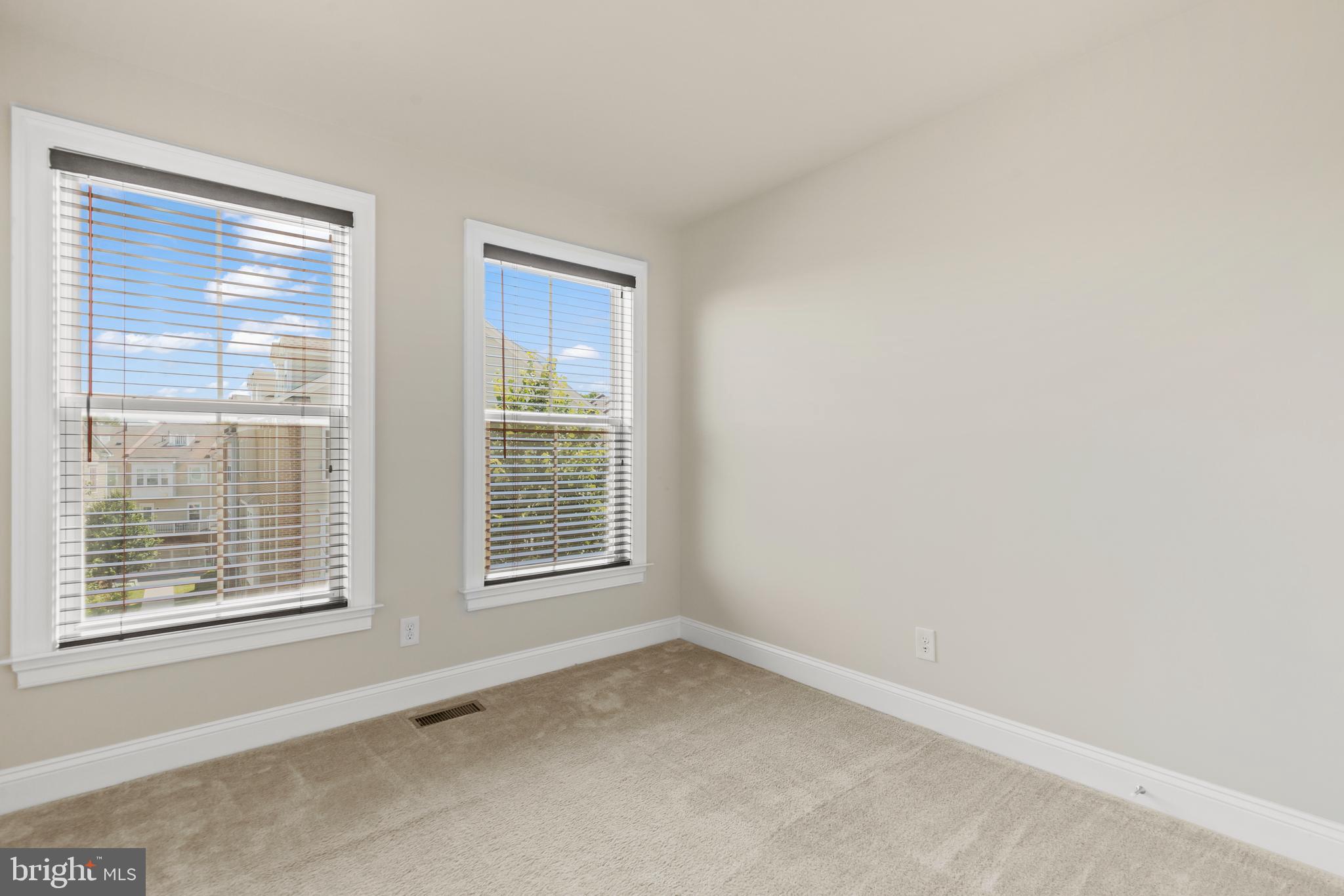 METROWEST - Residential