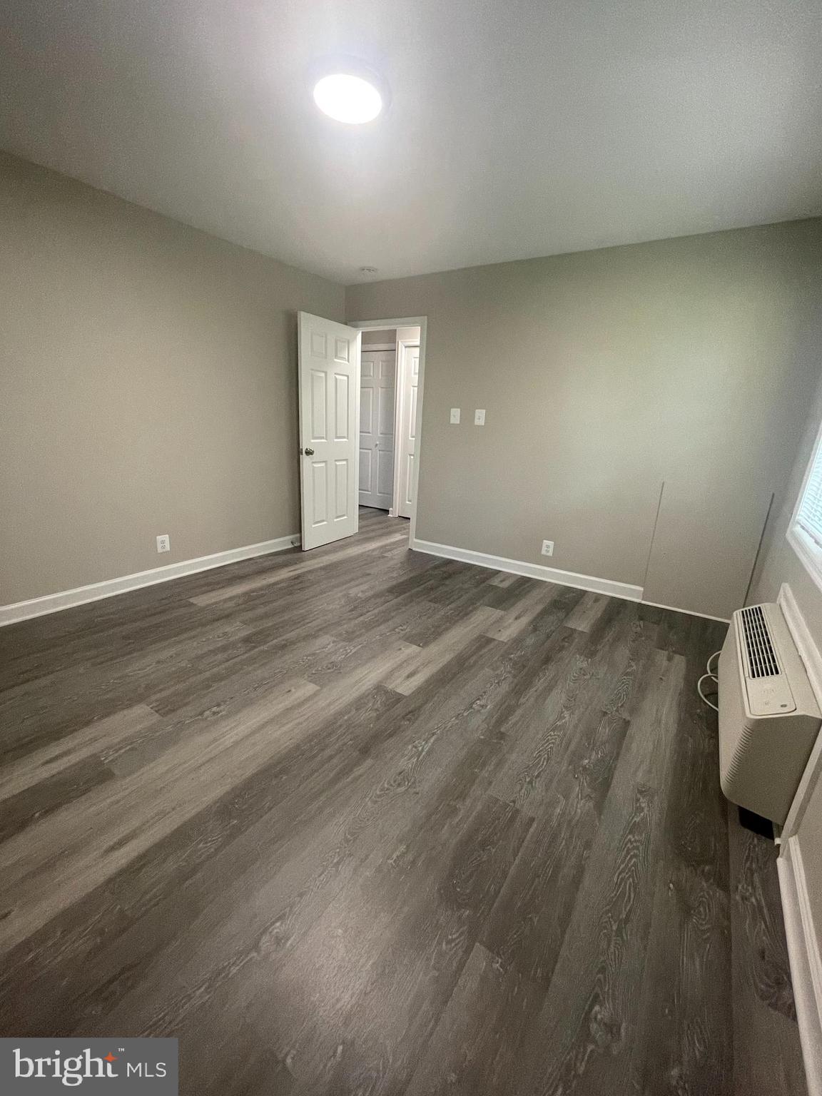 PEMBROOKE - Residential Lease