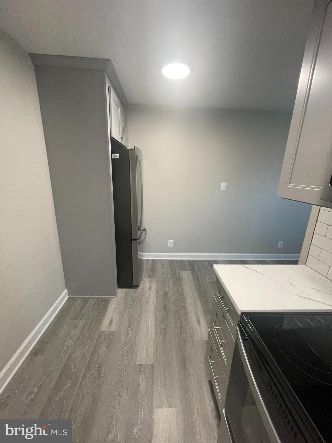 PEMBROOKE - Residential Lease