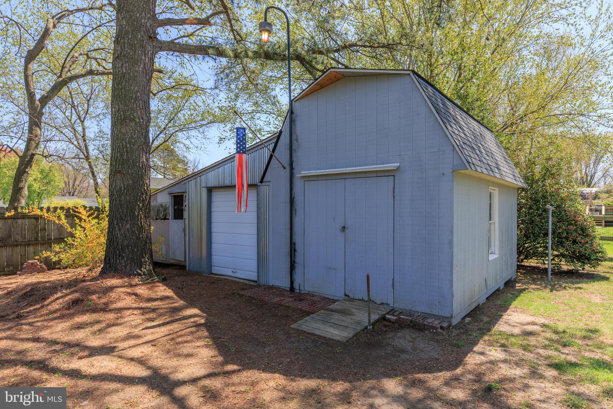 KENT ISLAND ESTATES - Residential