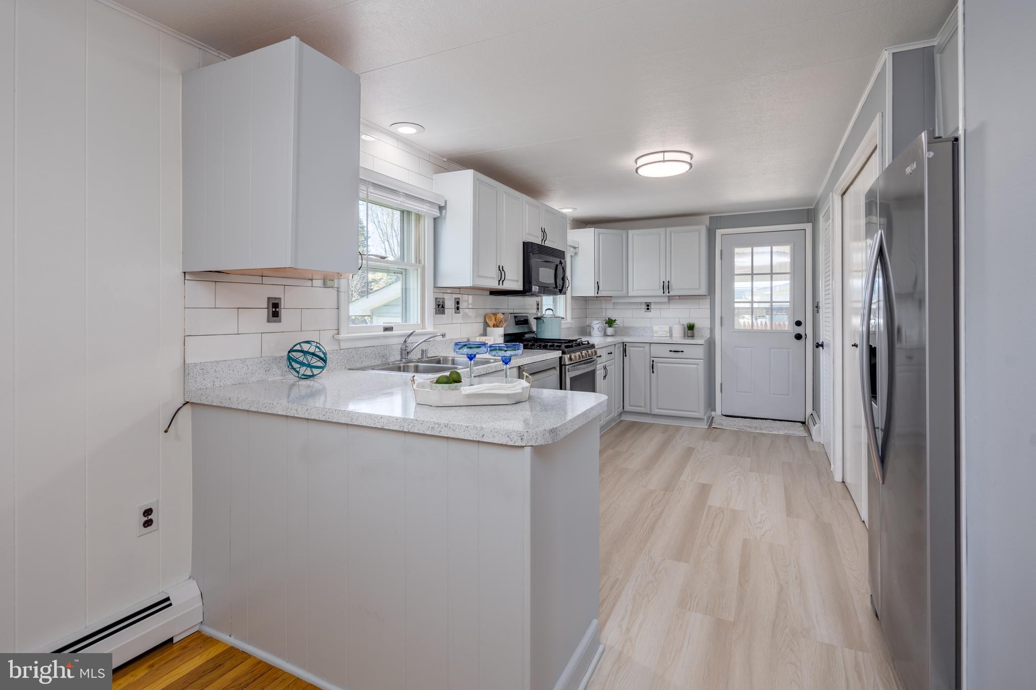 KENT ISLAND ESTATES - Residential