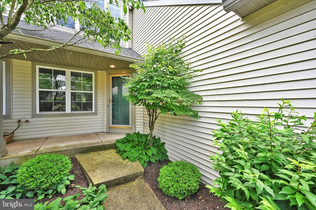 Photo of 86 Hawk Valley Lane, Denver, PA 17517 (MLS # PALA2051608)