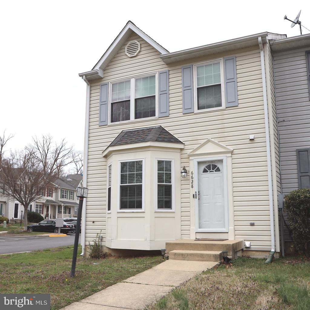 SOUTH HAMPTON SUB - Residential Lease
