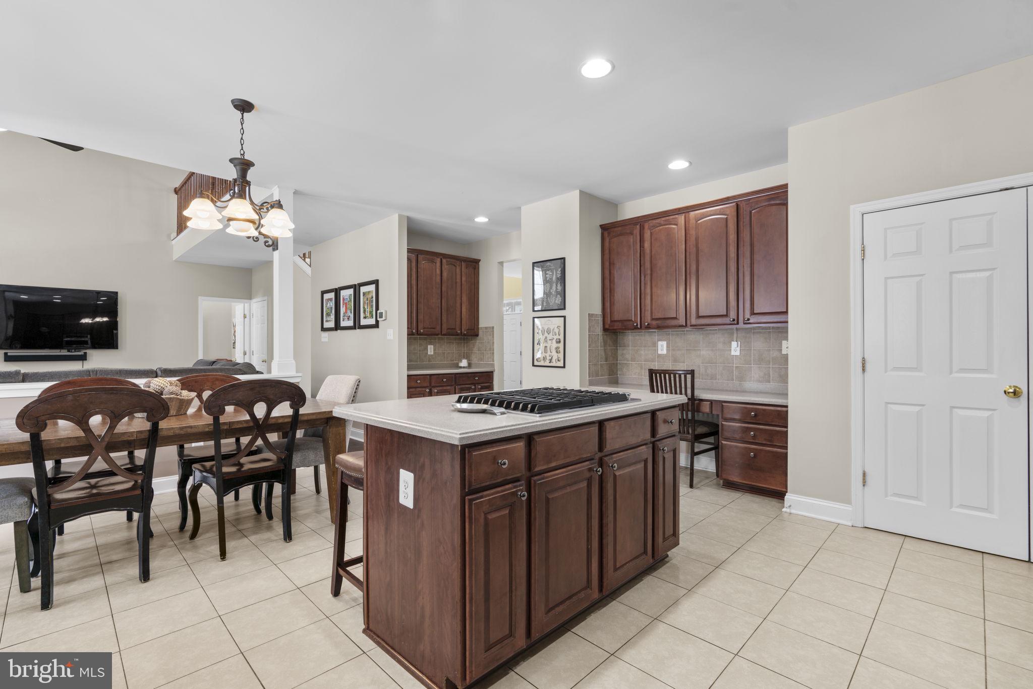 GLYNCHESTER FARM - Residential