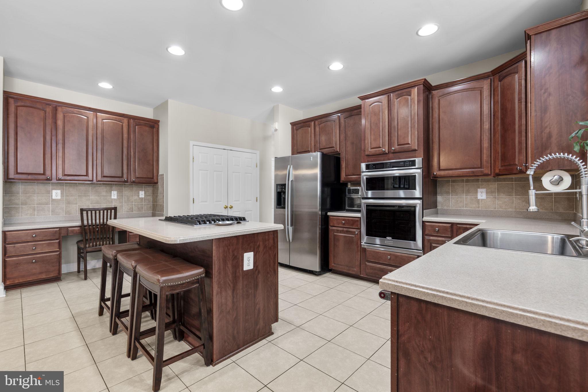 GLYNCHESTER FARM - Residential