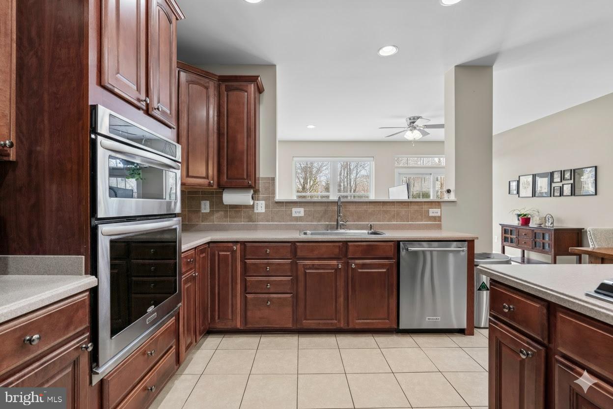 GLYNCHESTER FARM - Residential