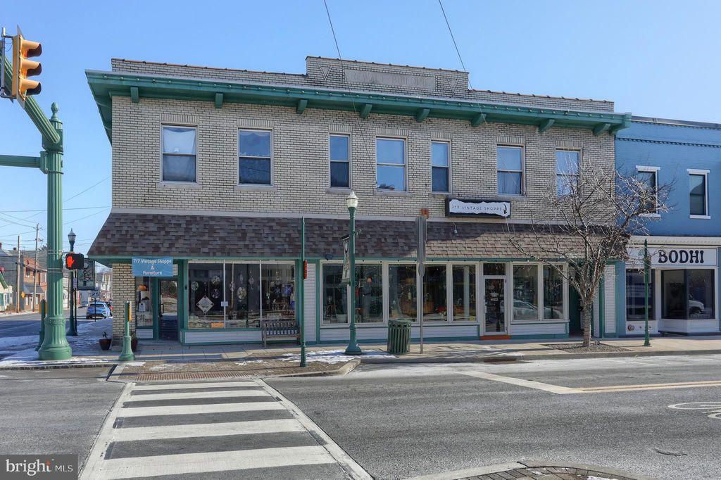 Photo of 2 S Union Street, MIDDLETOWN, PA 17057 (MLS # PADA2052928)