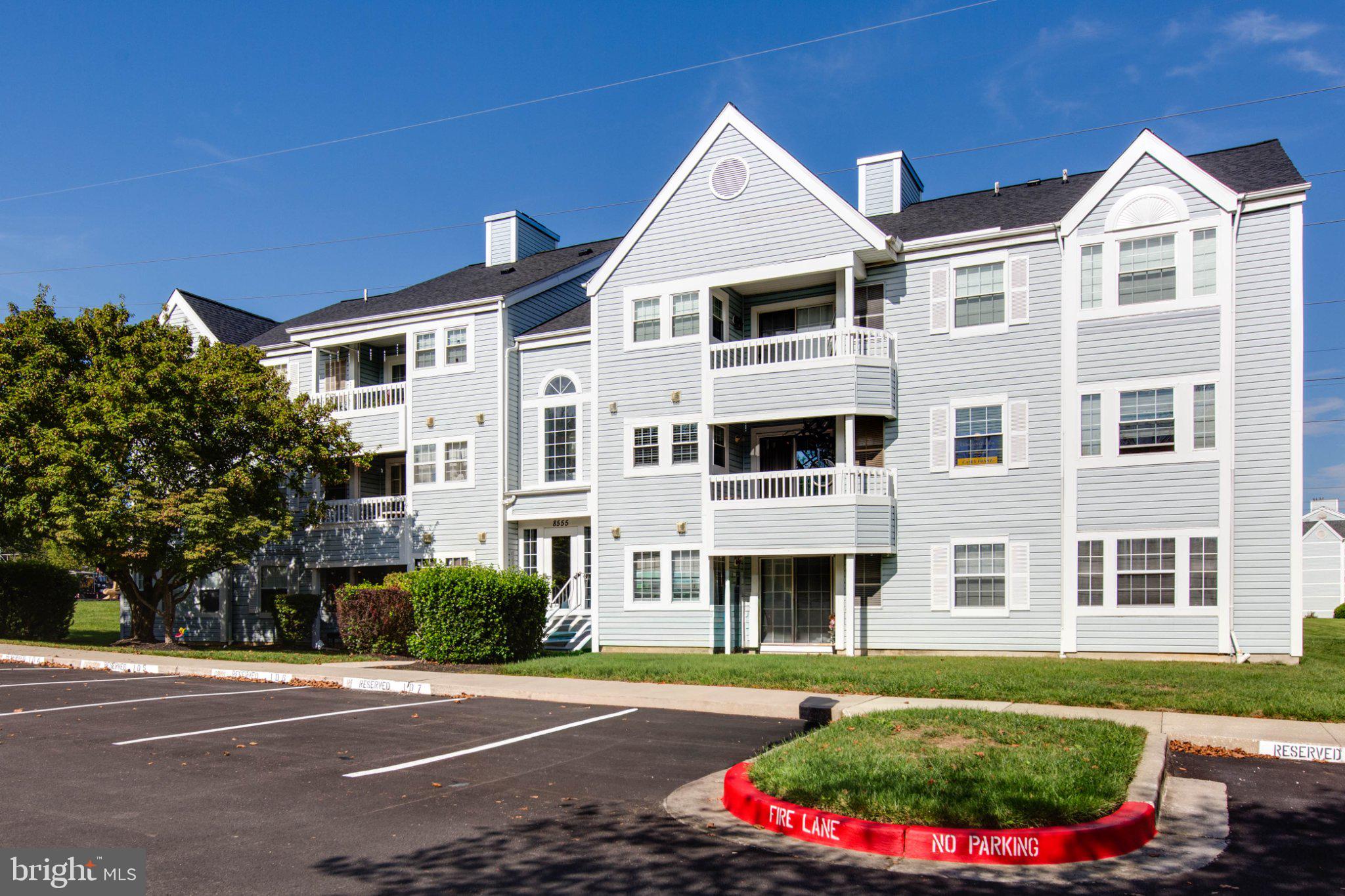 8601 FALLS RUN D