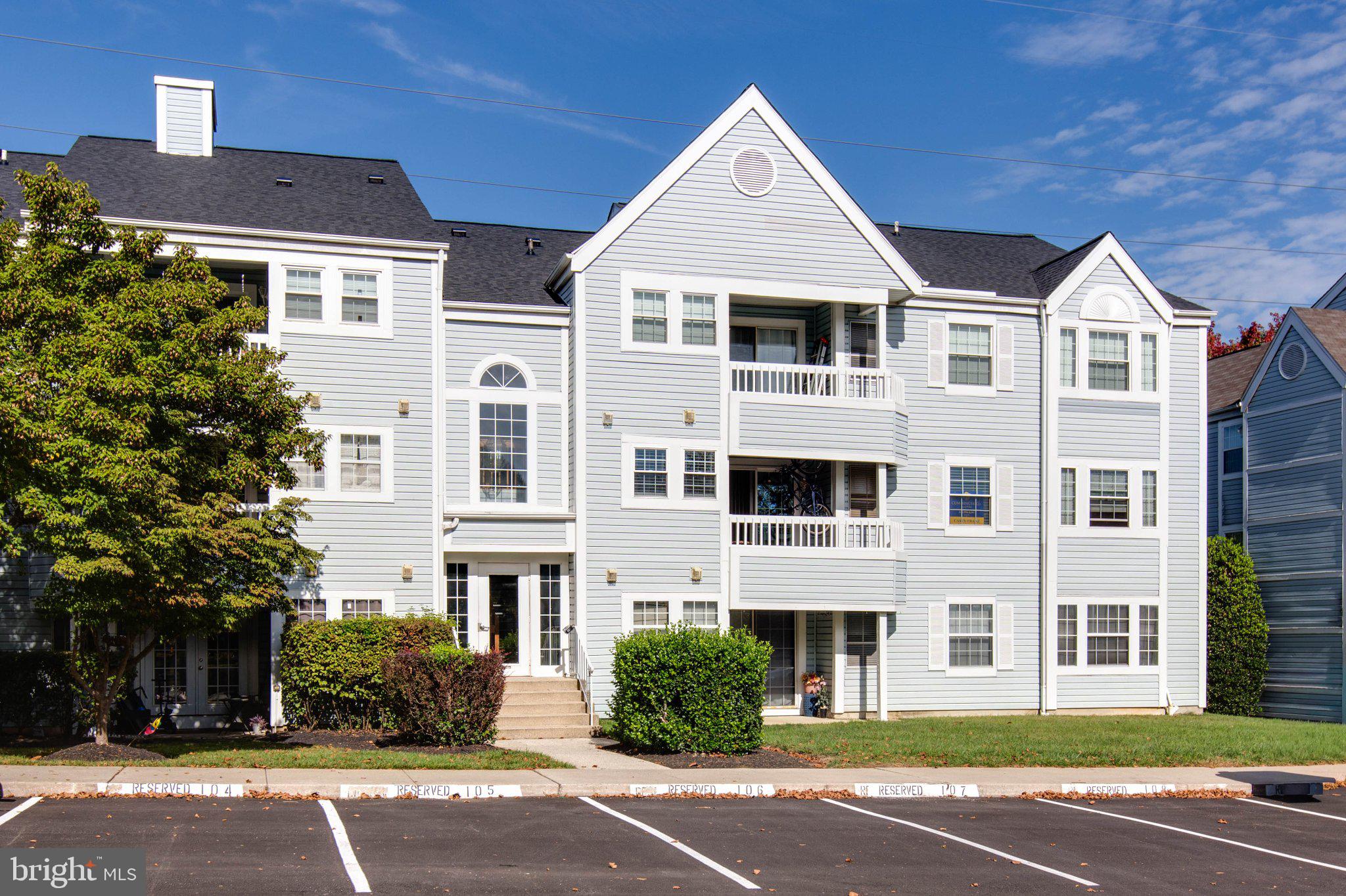 8601 FALLS RUN D