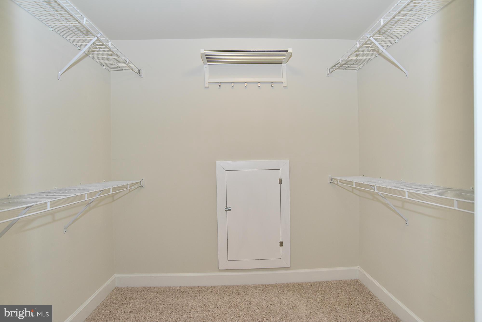 SPRING HILL - Residential Lease