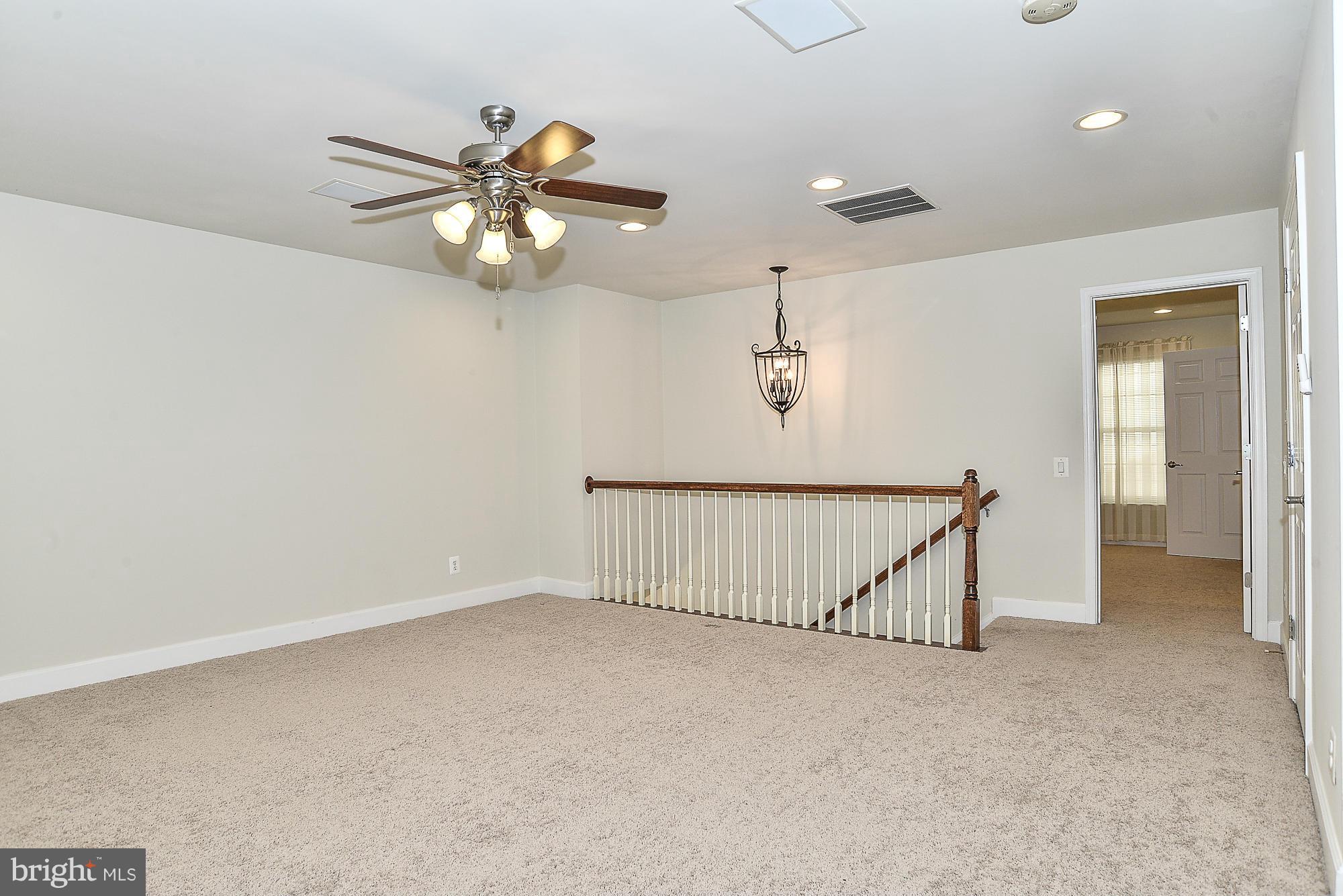 SPRING HILL - Residential Lease