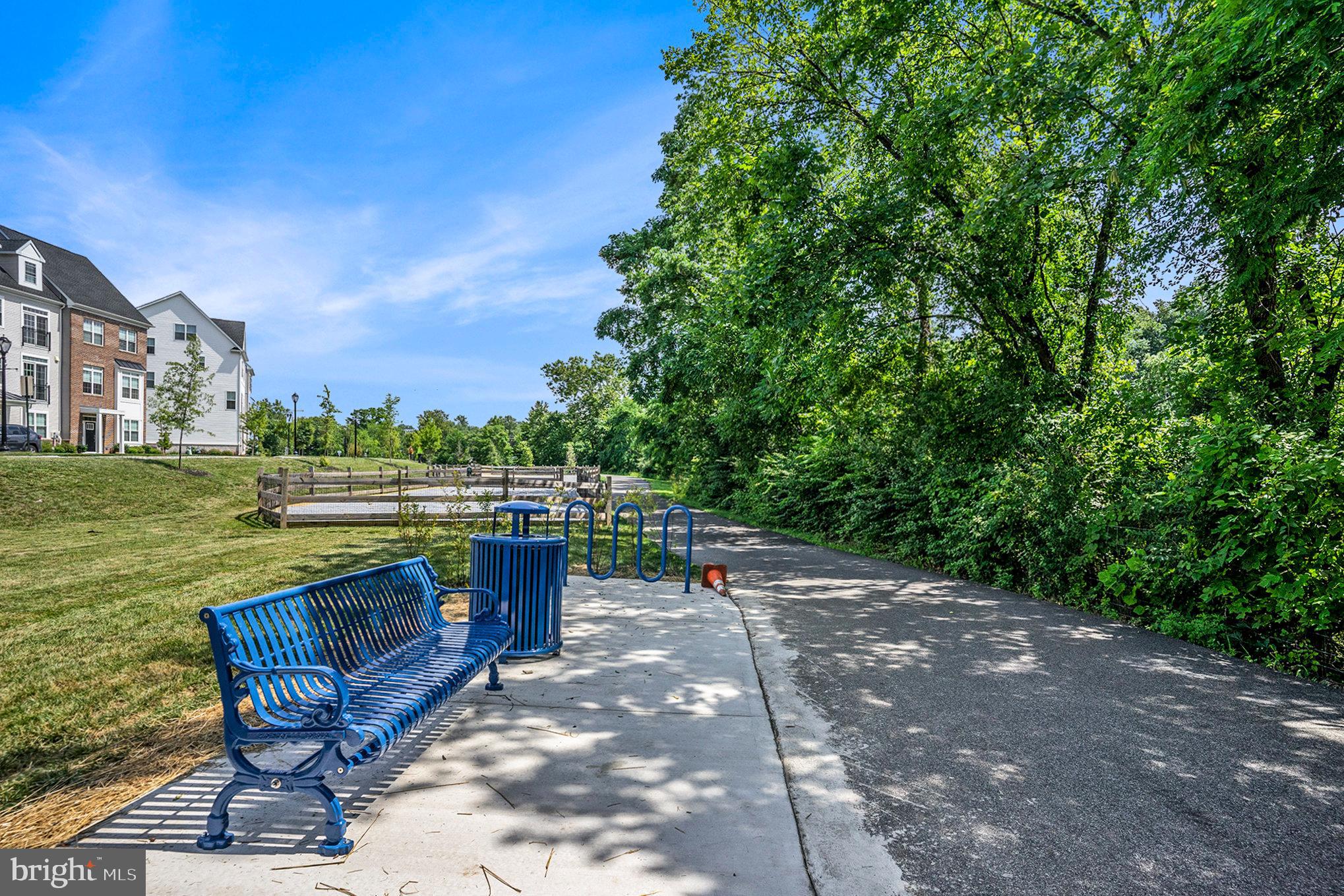 STEELPOINTE - Residential