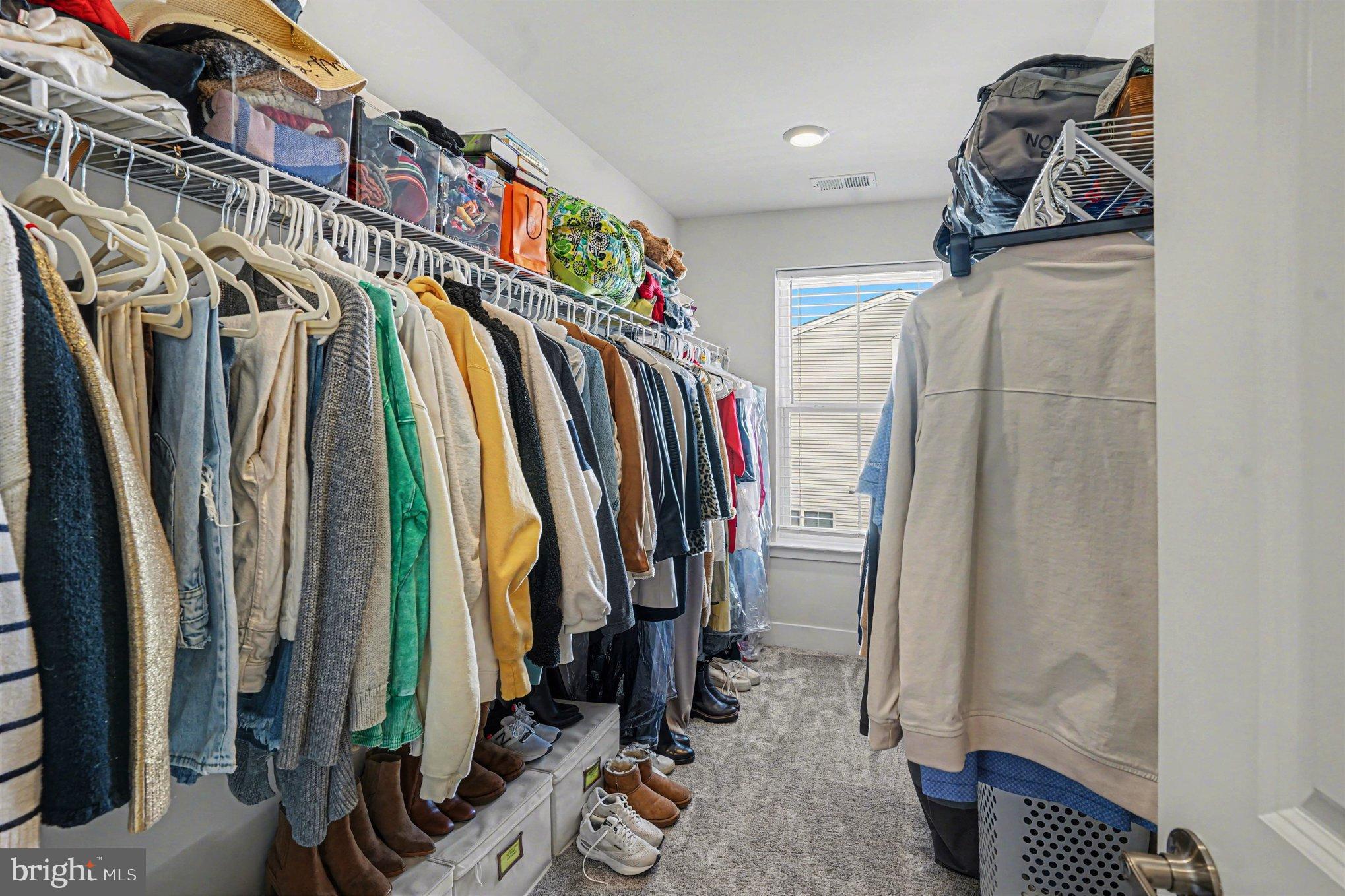 STEELPOINTE - Residential