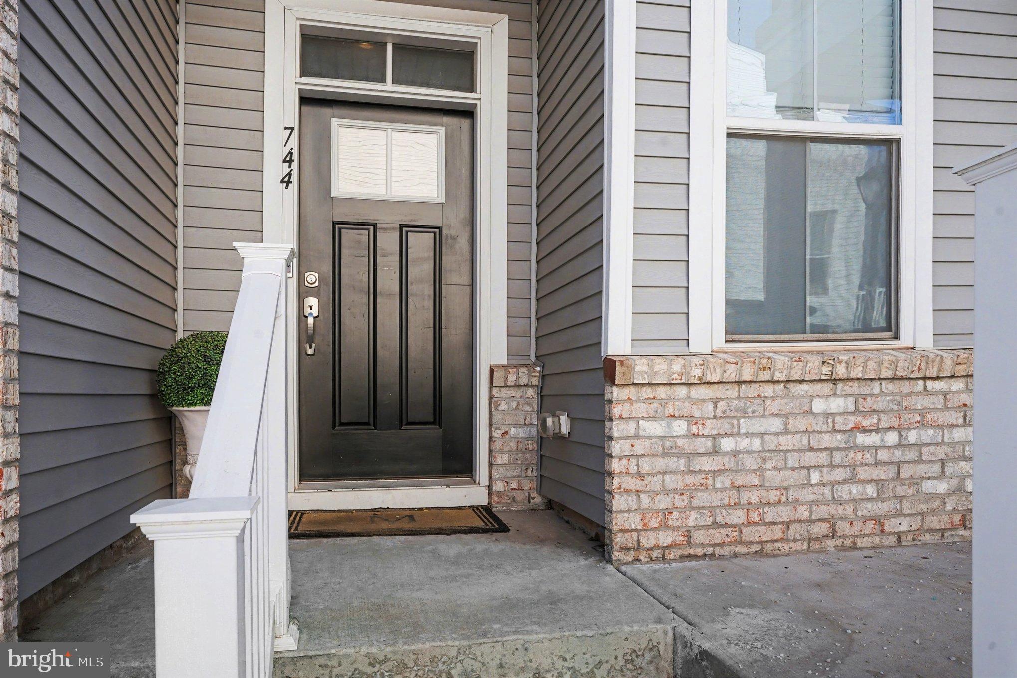 STEELPOINTE - Residential