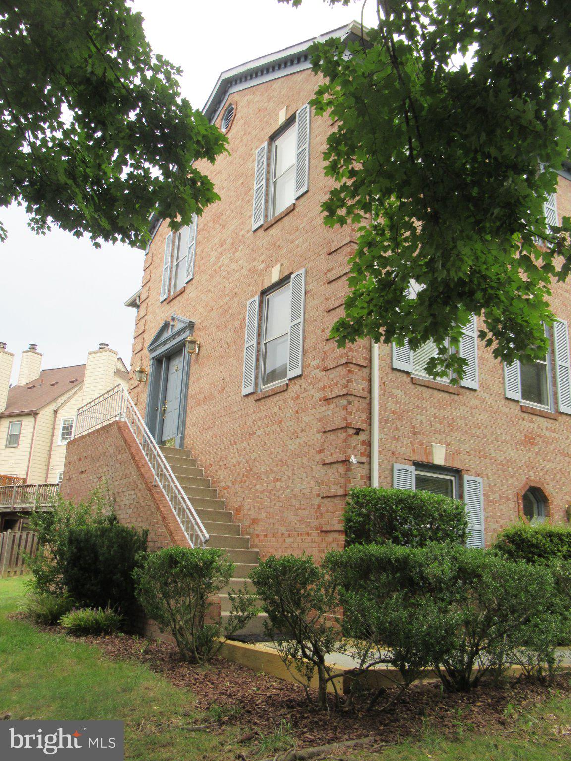 7334 MALLORY LANE