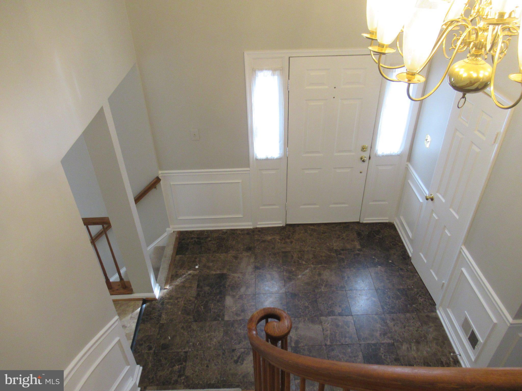 7334 MALLORY LANE