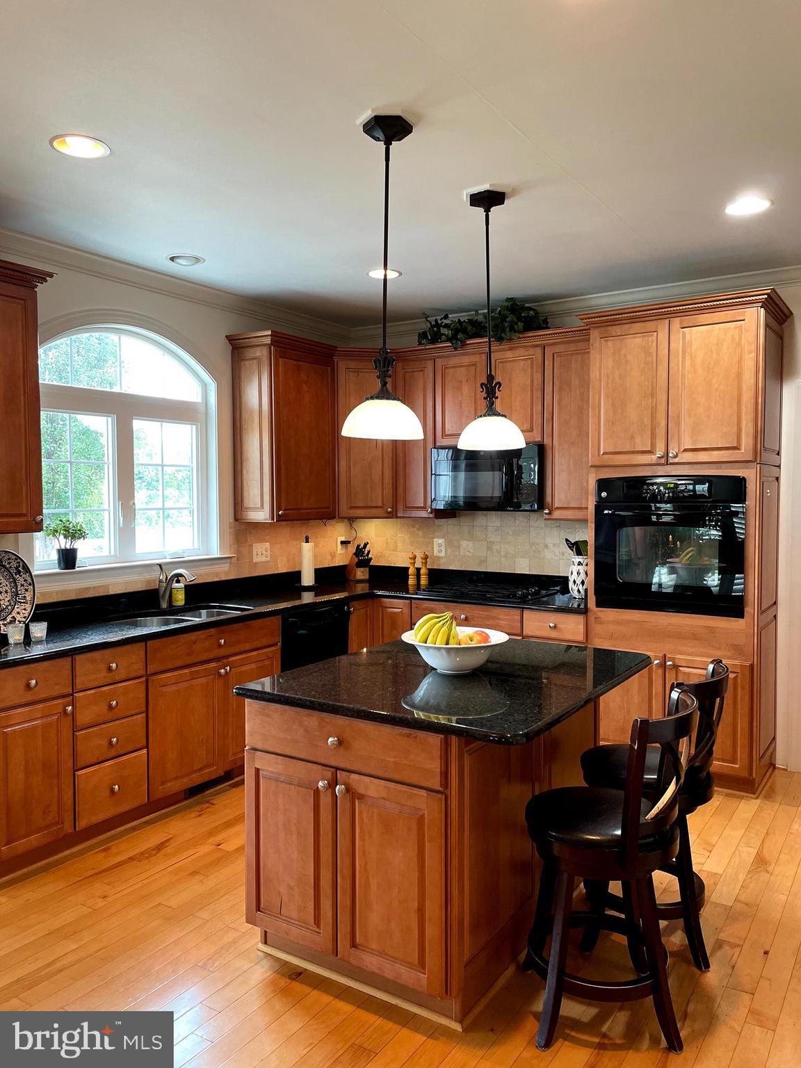 LEONARDS GRANT - Residential Lease