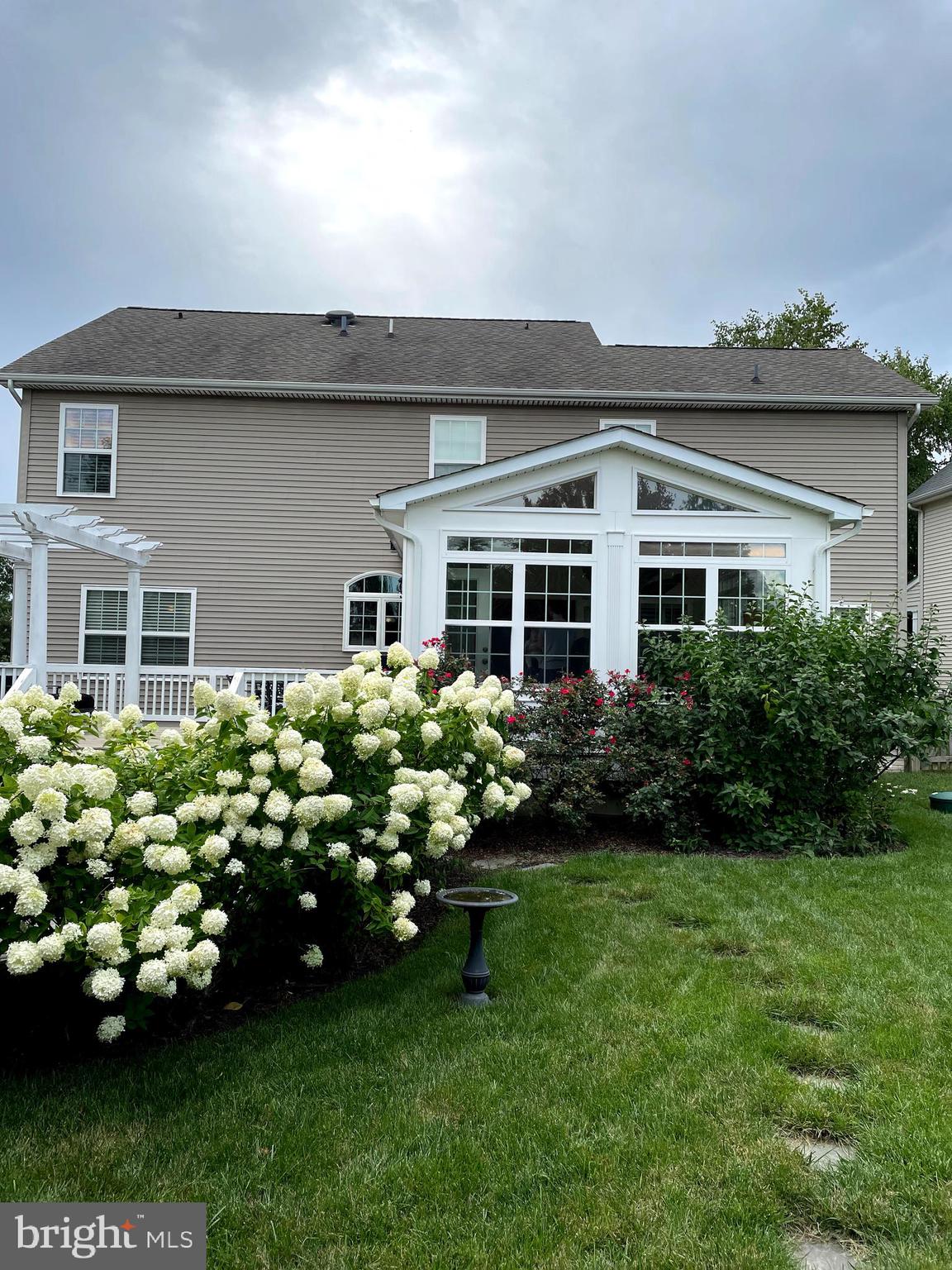 LEONARDS GRANT - Residential Lease