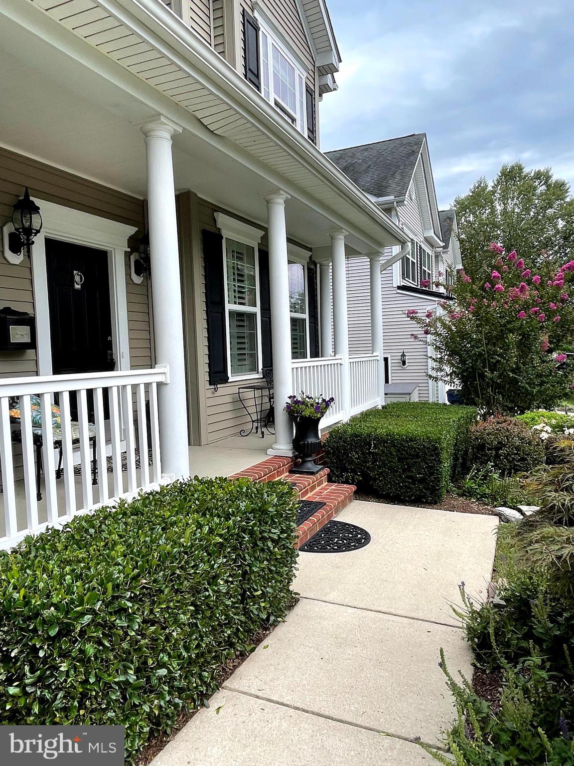 LEONARDS GRANT - Residential Lease