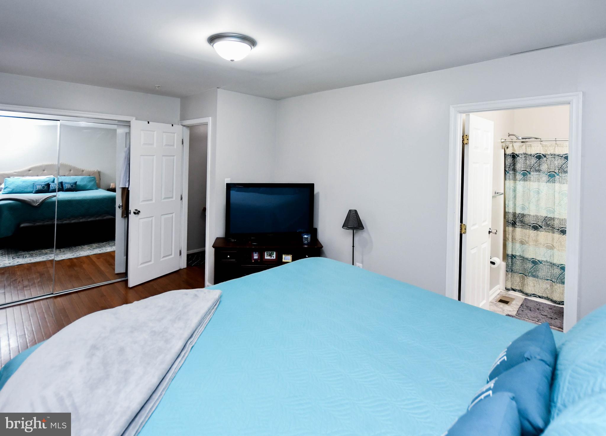 TEMPLE PLAZA-PLAT 1> - Residential