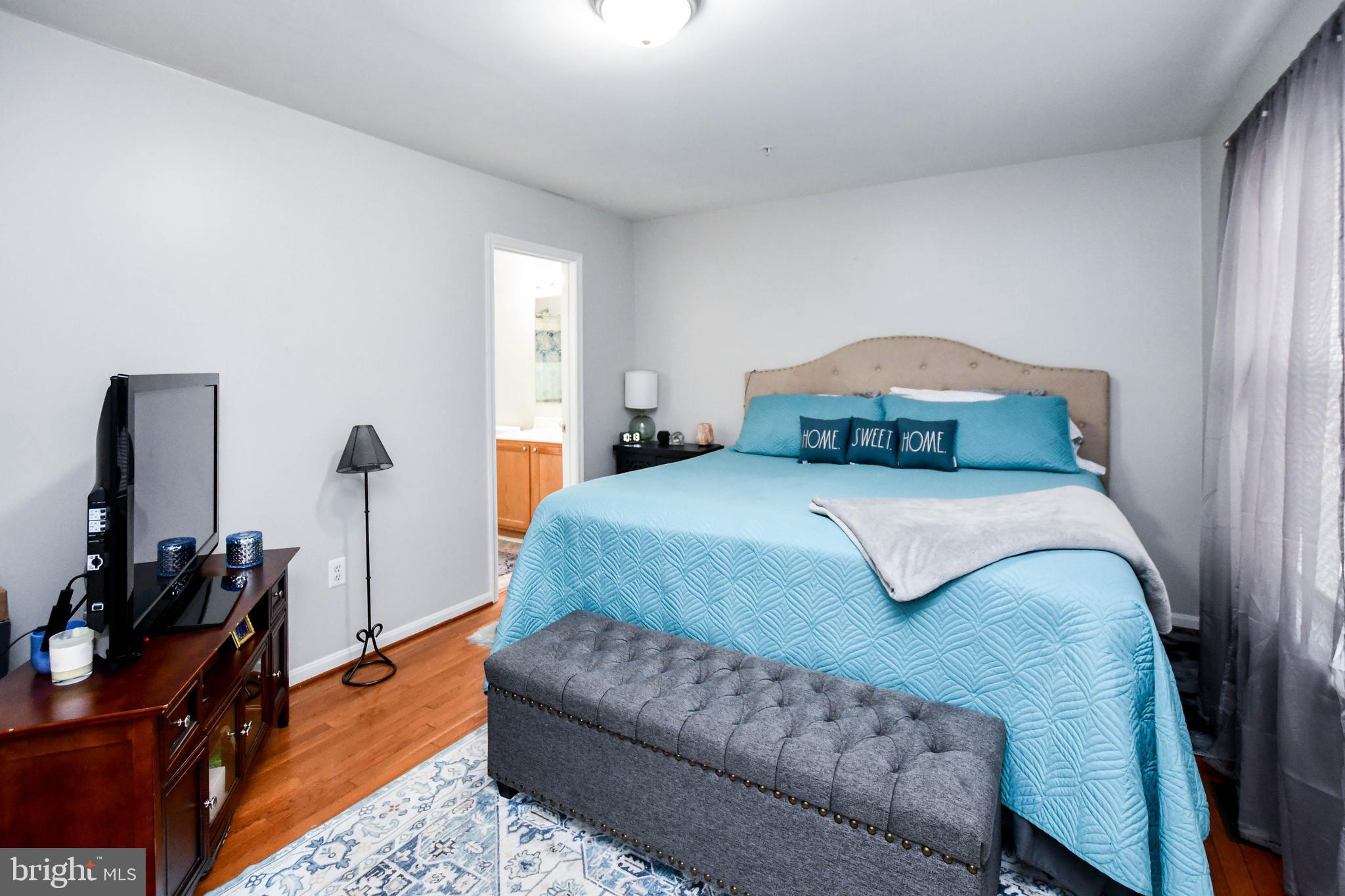 TEMPLE PLAZA-PLAT 1> - Residential