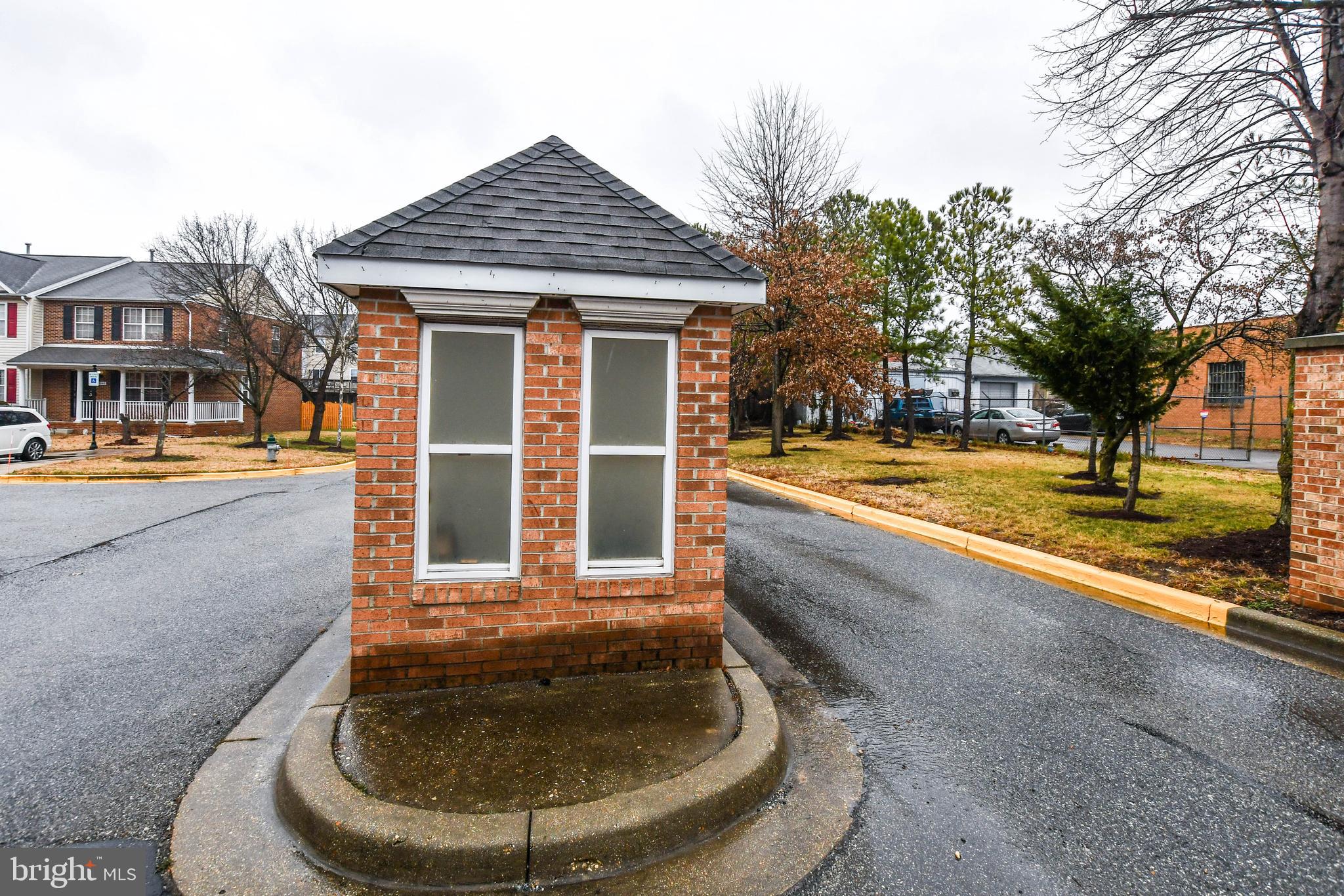 TEMPLE PLAZA-PLAT 1> - Residential