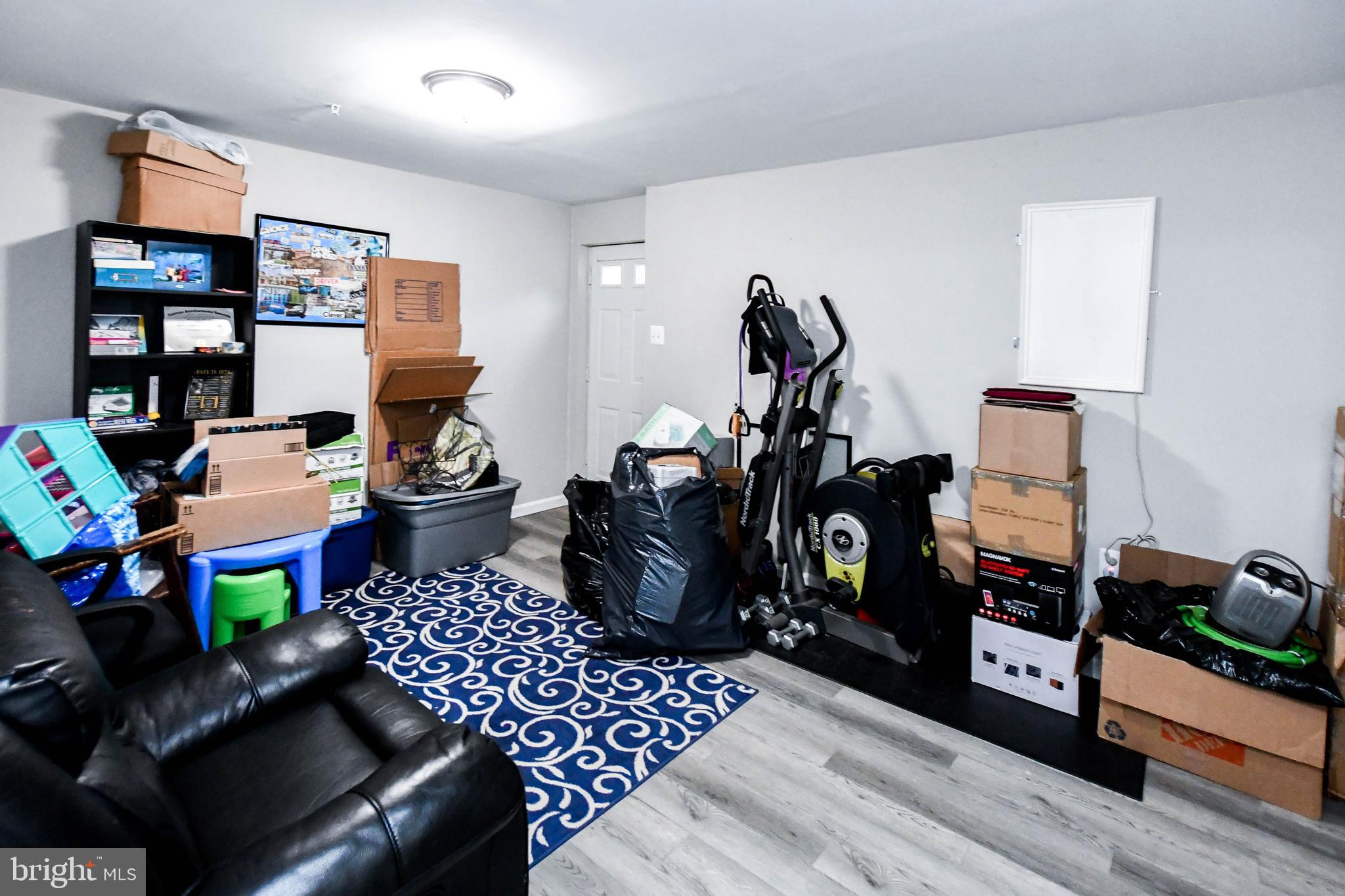 TEMPLE PLAZA-PLAT 1> - Residential