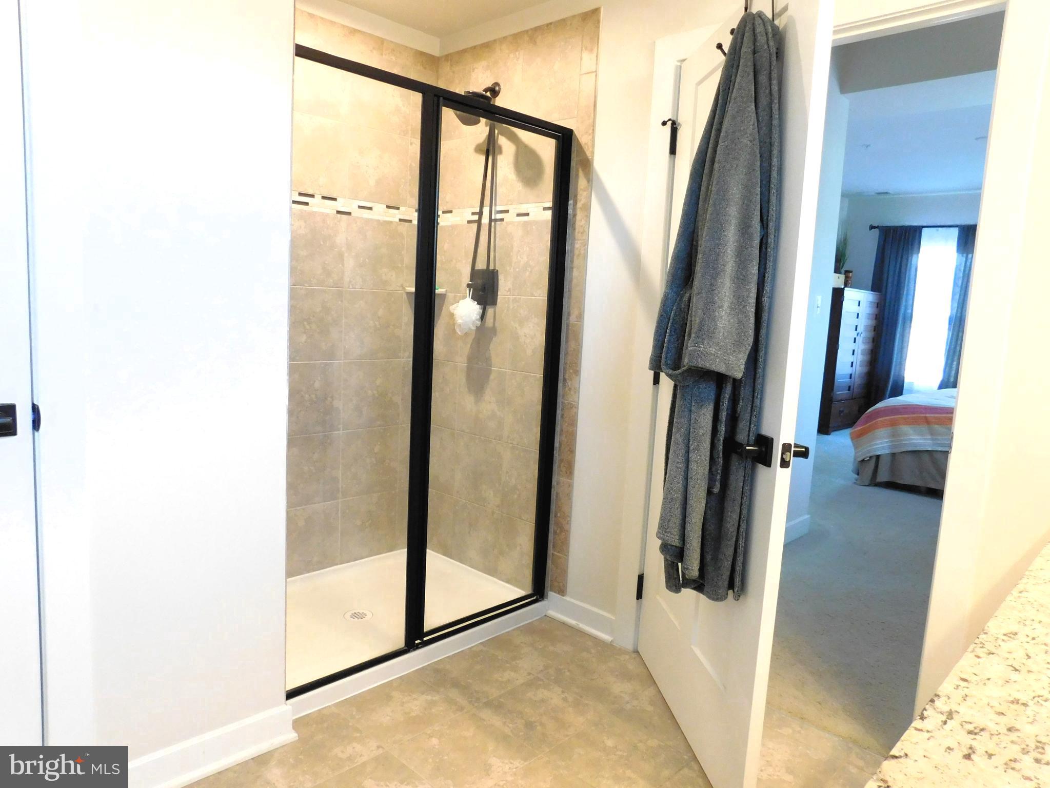 LINGANORE GARDEN CONDOMINIUMS - Residential