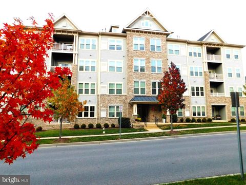 10280 HOPEWELL STREET 403 NEW MARKET MD 21774