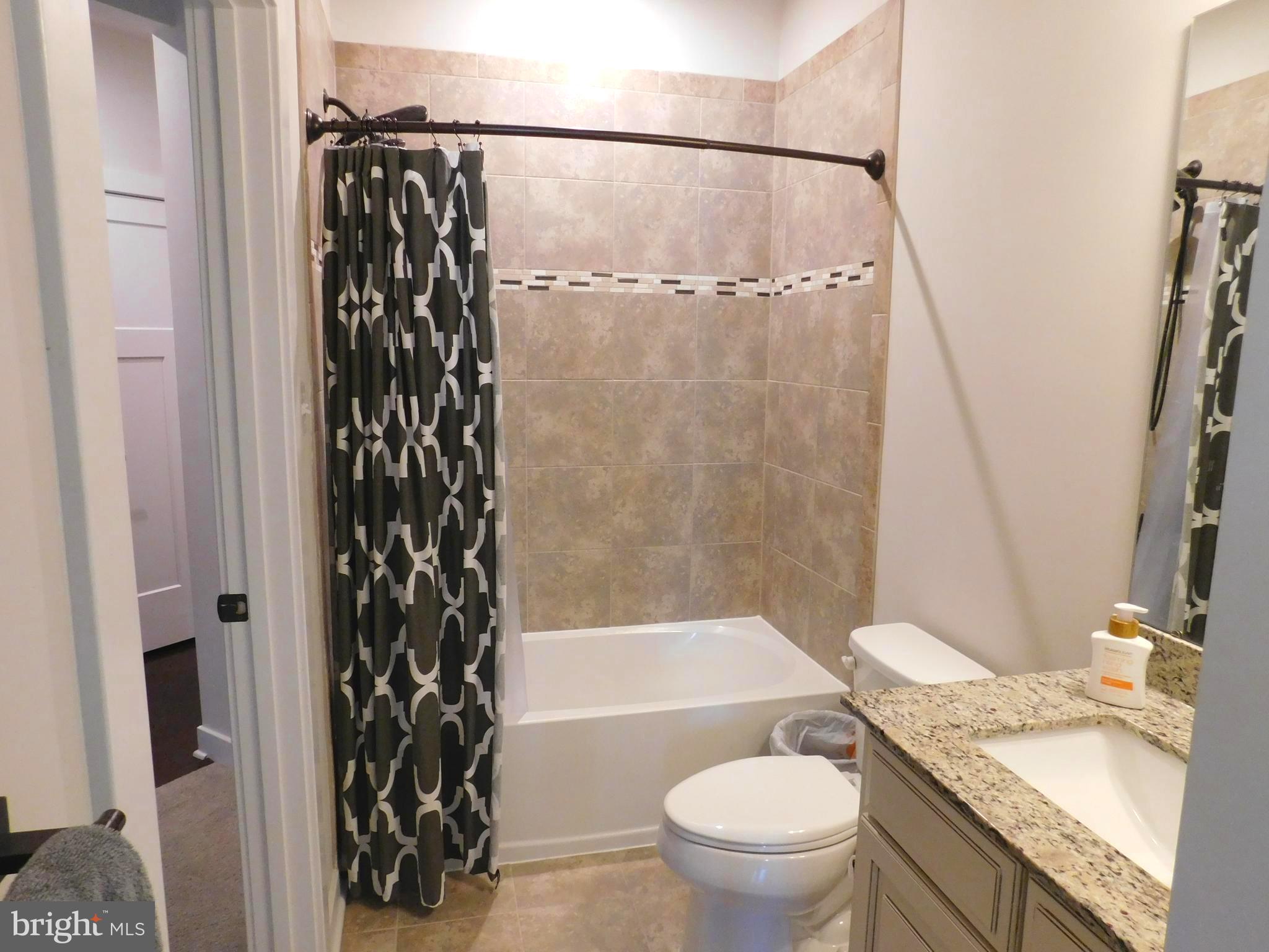 LINGANORE GARDEN CONDOMINIUMS - Residential