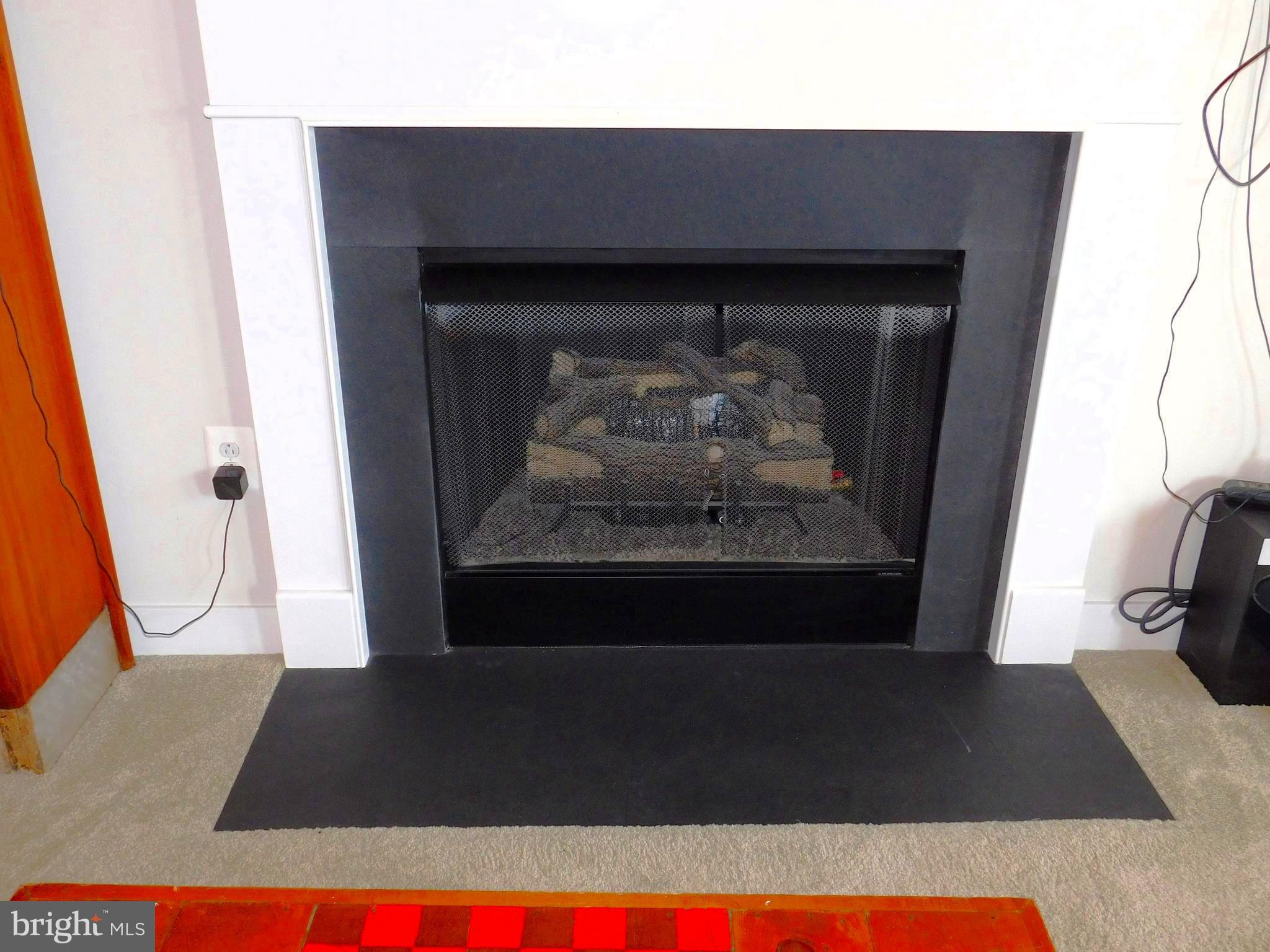 LINGANORE GARDEN CONDOMINIUMS - Residential