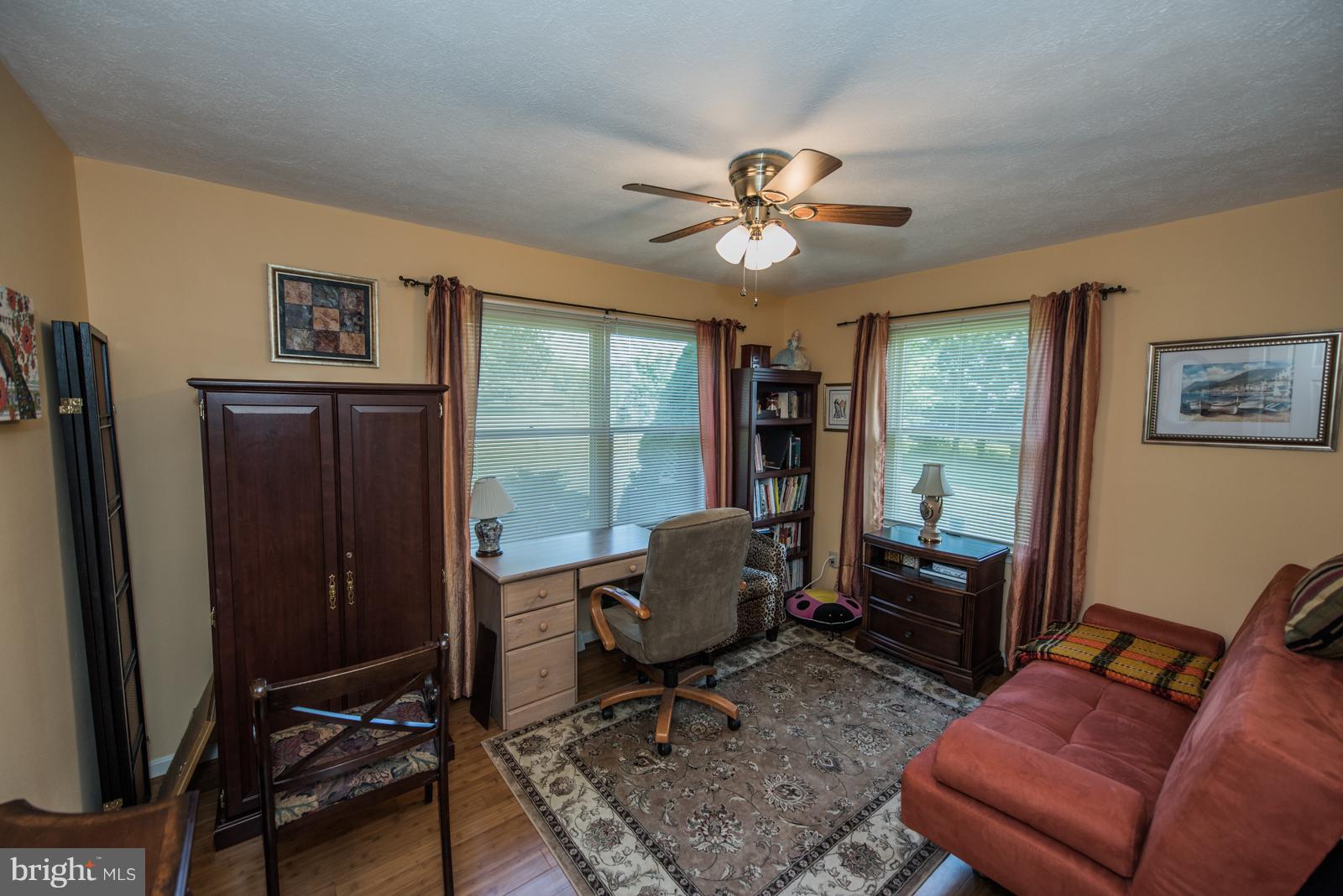 OLD MILL MANOR - Residential