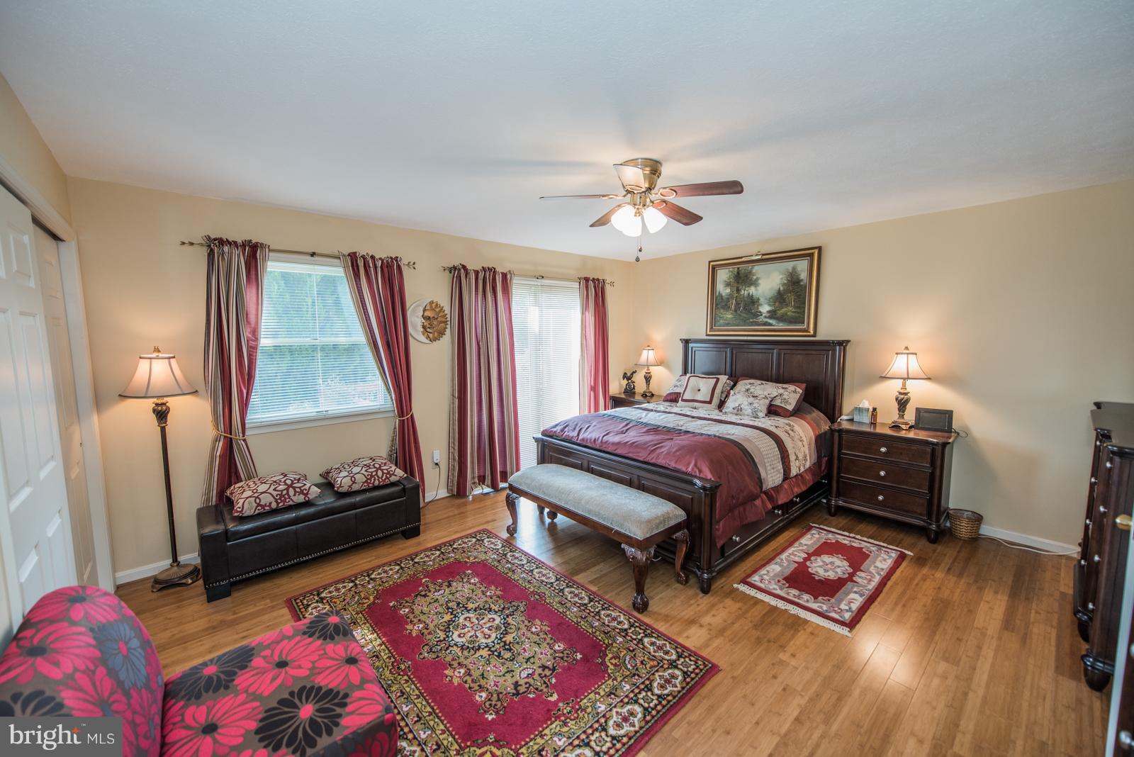 OLD MILL MANOR - Residential