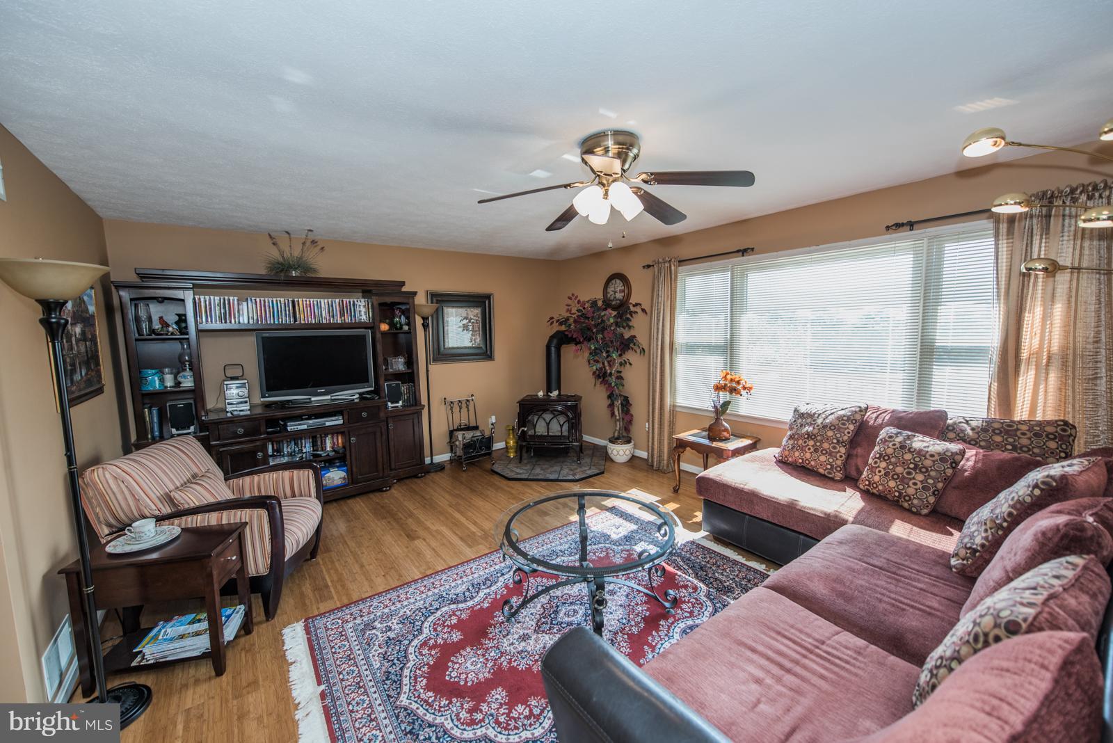 OLD MILL MANOR - Residential