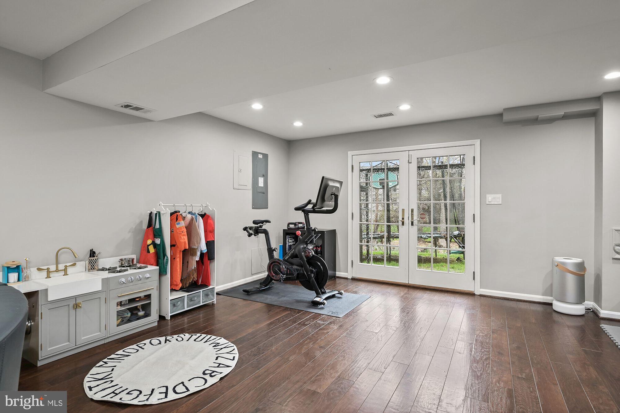 STONEBRIDGE - Residential