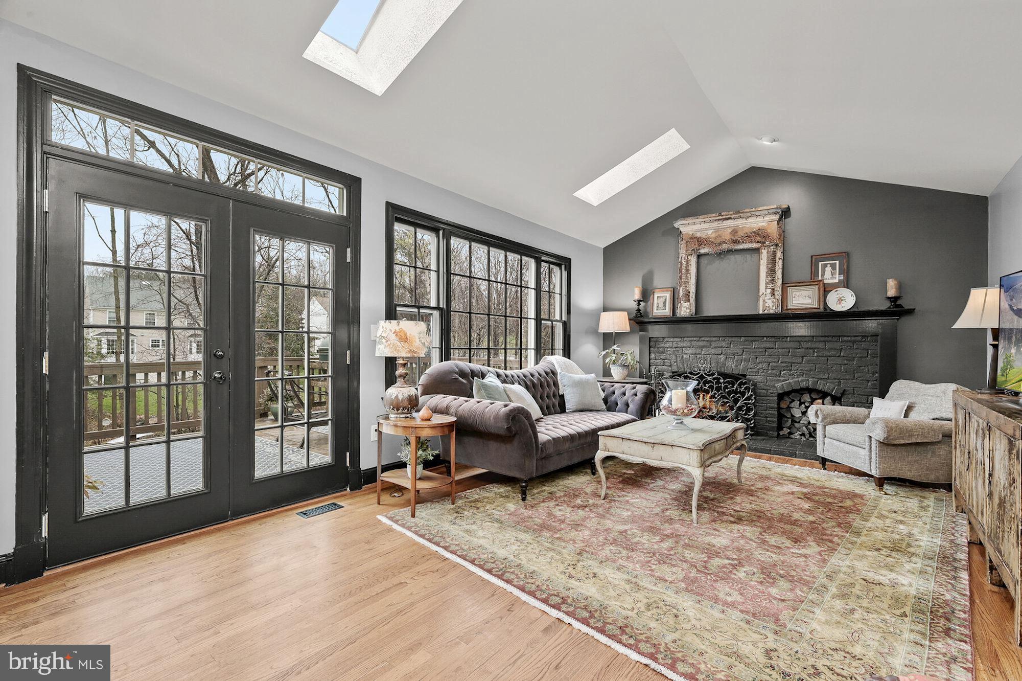 STONEBRIDGE - Residential