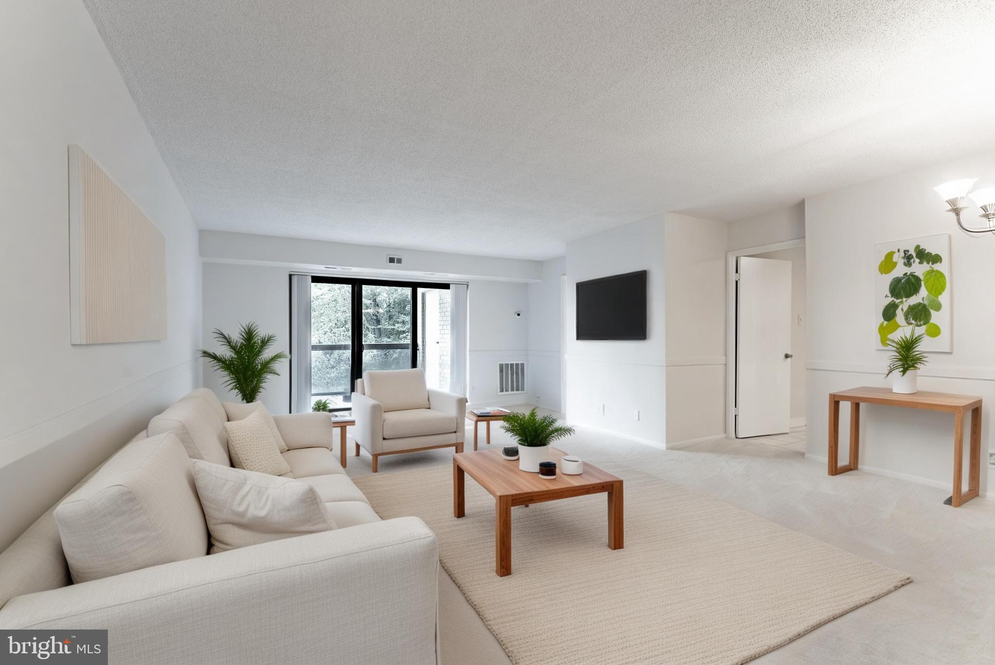 203 YOAKUM PARKWAY 403